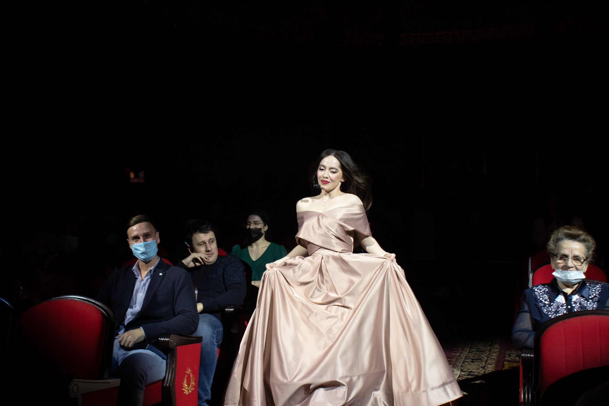 Конкурс красоты Мисс КубГУ 2021. Репортажный, промышленный и маркетплейс-фотограф Дмитрий Чернат