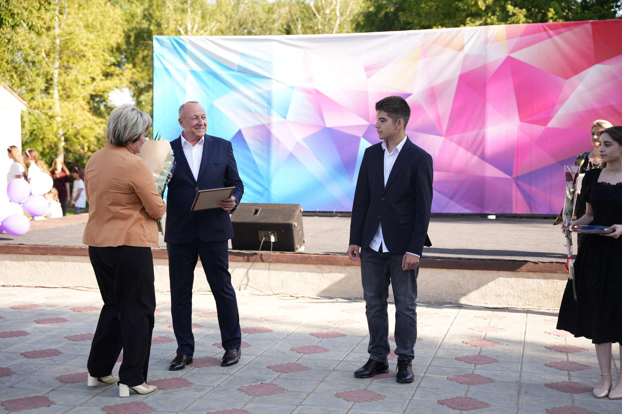 Выпускной в парке. Ольга Плаксина фотограф в Саратове