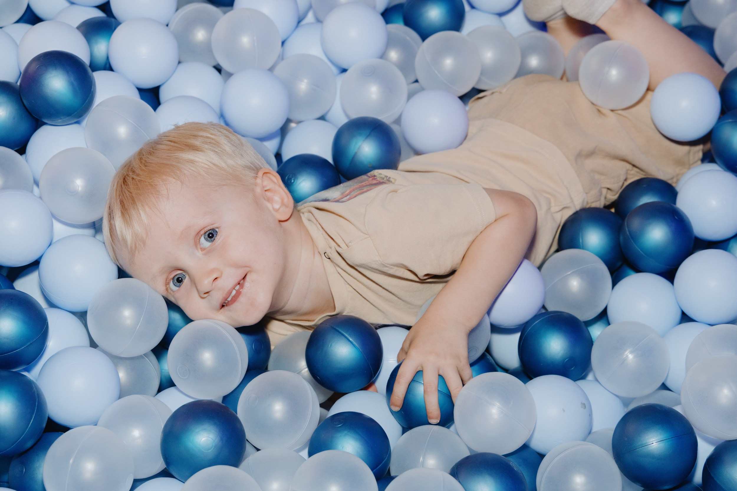 Reportage. Commerce & art photographer