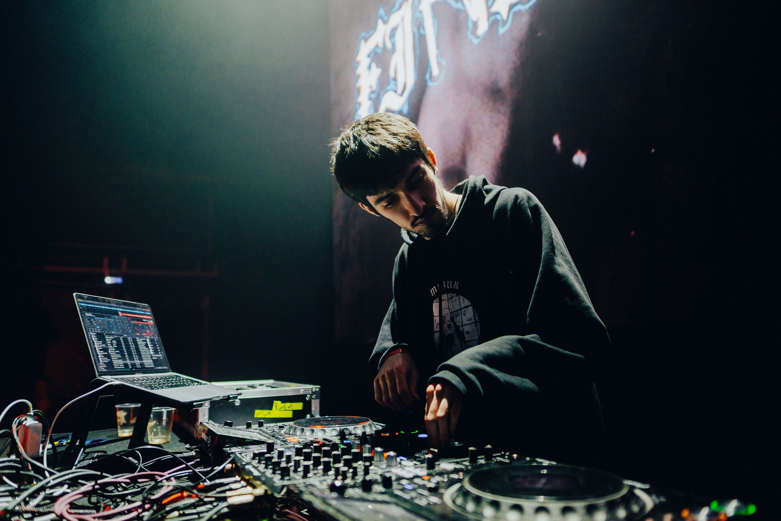 MZLFF. Коммерческий фотограф Иван Рыбаков