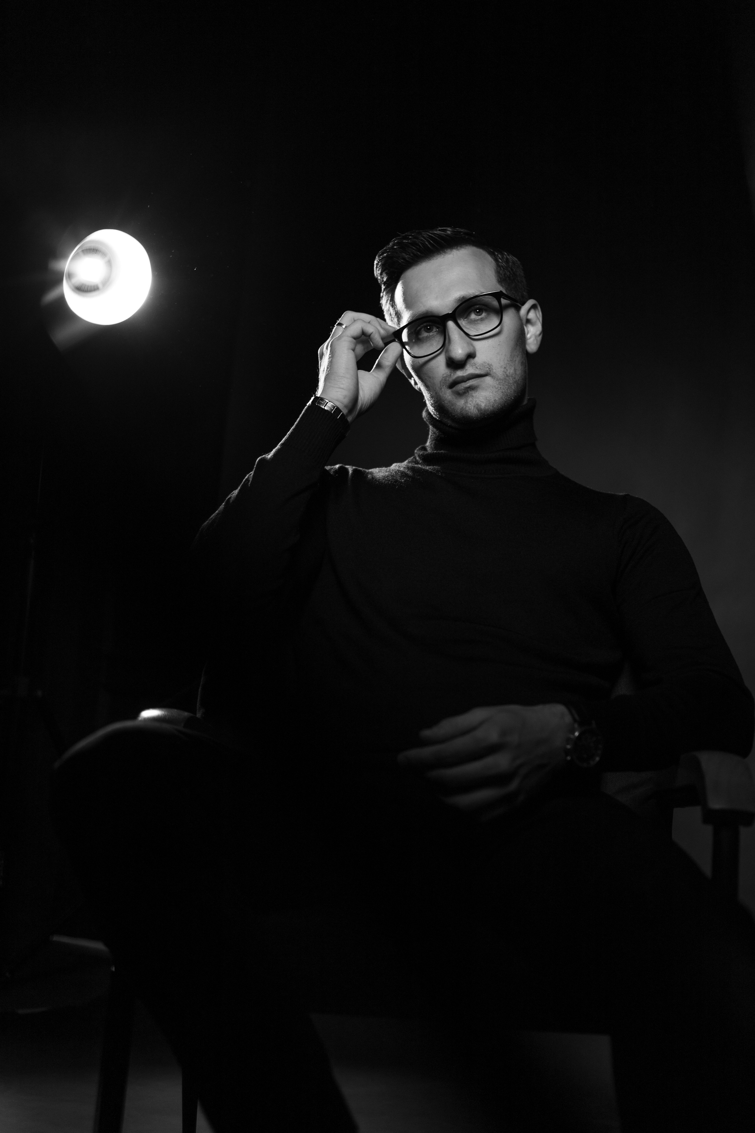 Мужской портрет в студии Иркутск. Свадебный Фотограф в Иркутске Екатерина Елисеева