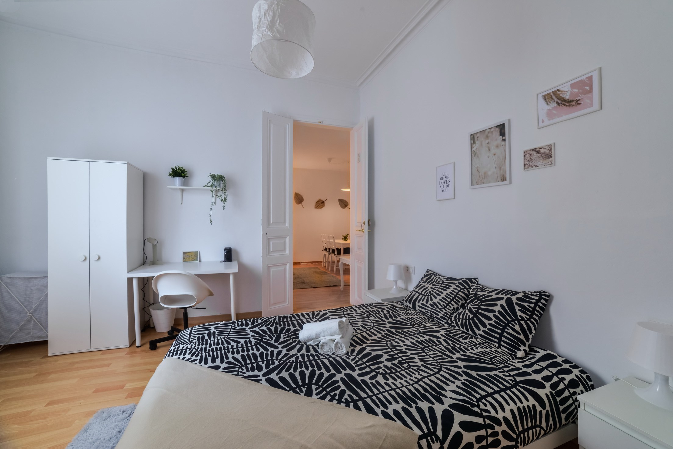 Barcelona. Apartamento para estudiantes. Fotógrafo Aleksandr Rybintsev