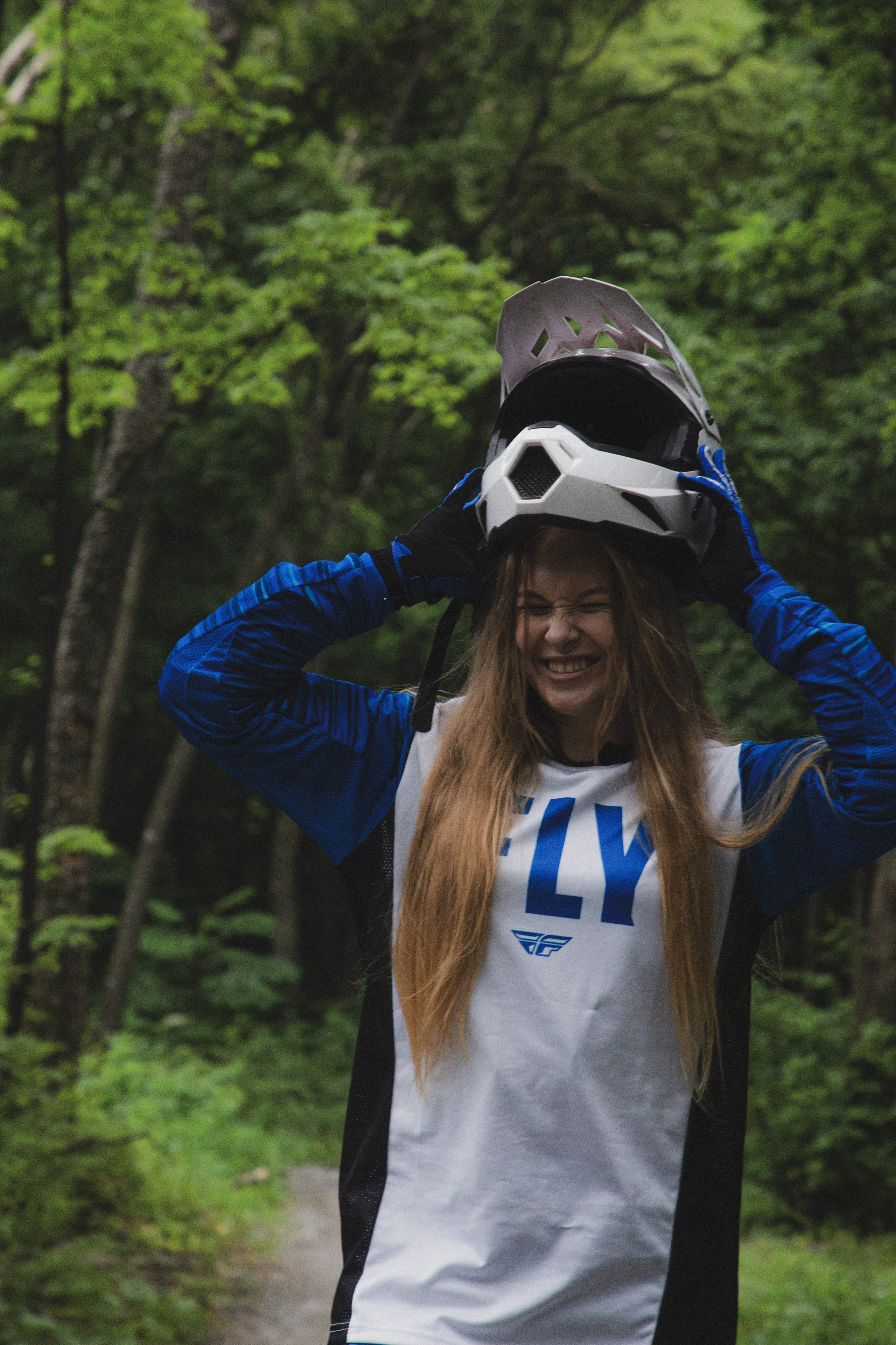 Съемка с Машей, тренировка на Эндуро. Ирина Чернова — портретный фотограф и маркетолог из Владивостока