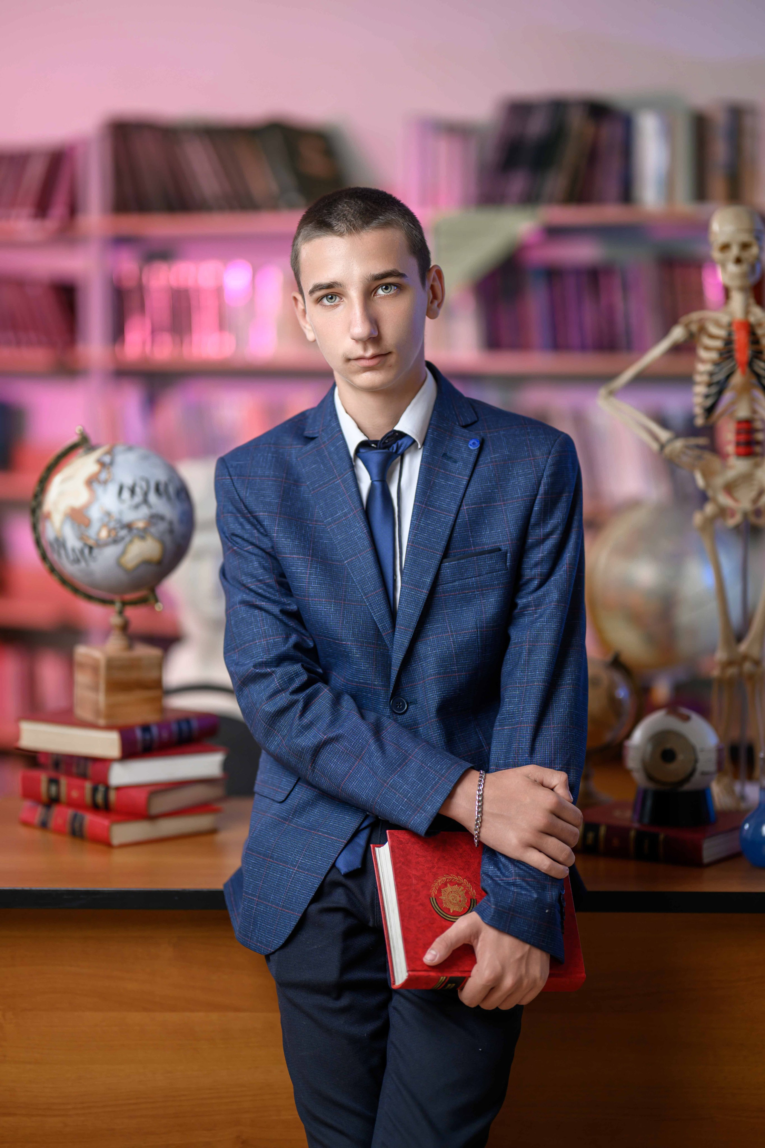 9 класс библиотека. Свадебный фотограф Белгород Валуйки Старый Оскол Воронеж