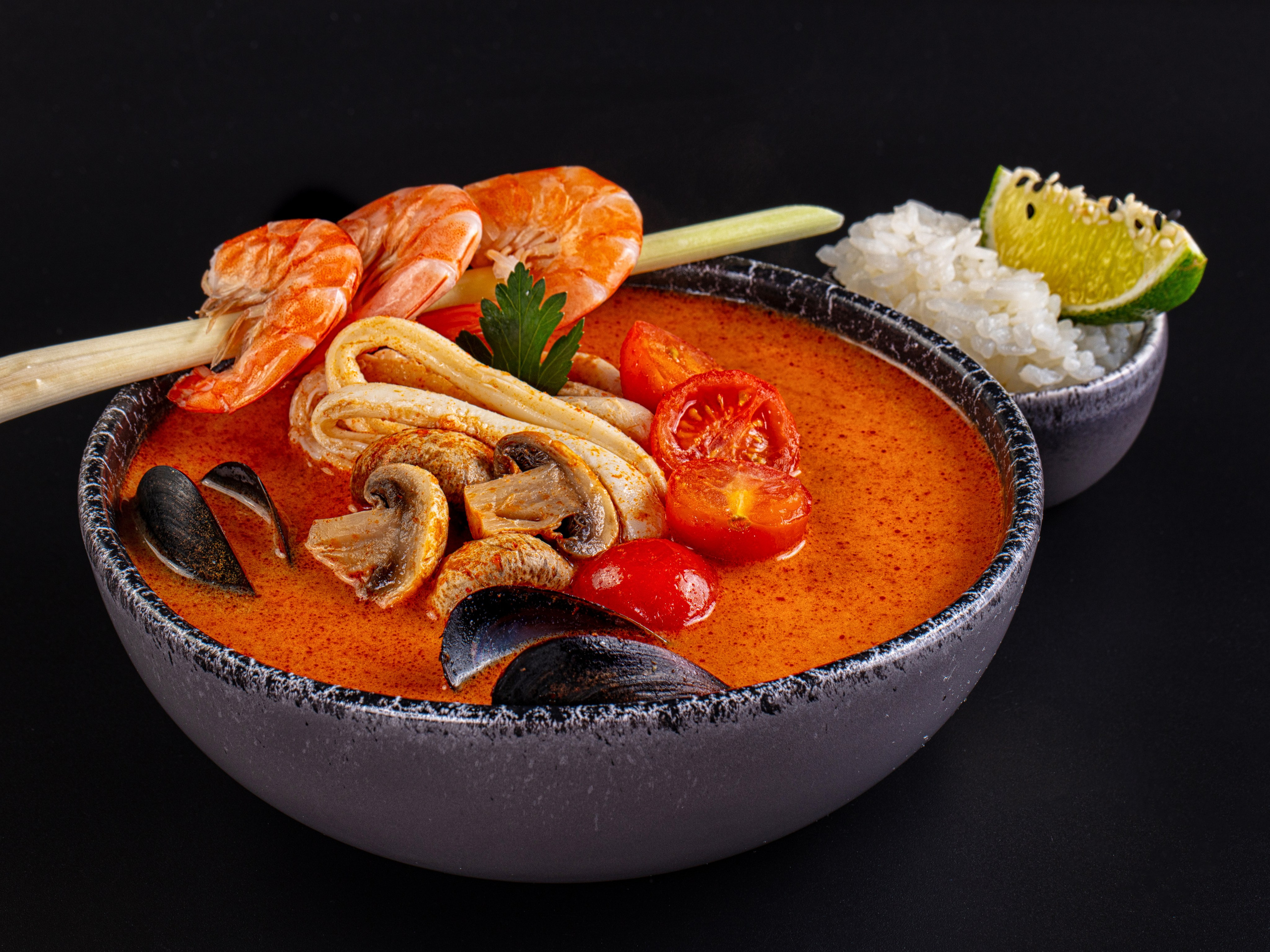 Фотосъемка блюд паназиатской кухни. Заказ по тел.: +7 (906) 006-90-22. Фуд-фотограф Андрей Старостин — съемка еды в Москве. 9000 руб. в час