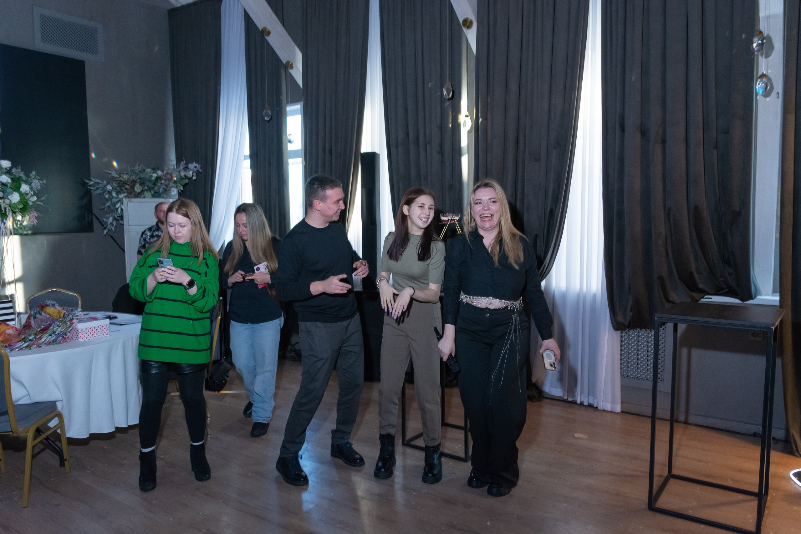 Свадебное чаепитие для молодоженов