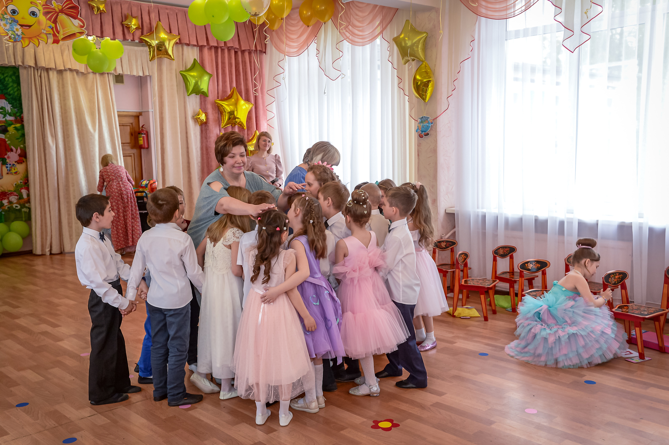Репортажная съёмка праздников и мероприятий. Выпускные альбомы для детских садов Санкт-Петербург