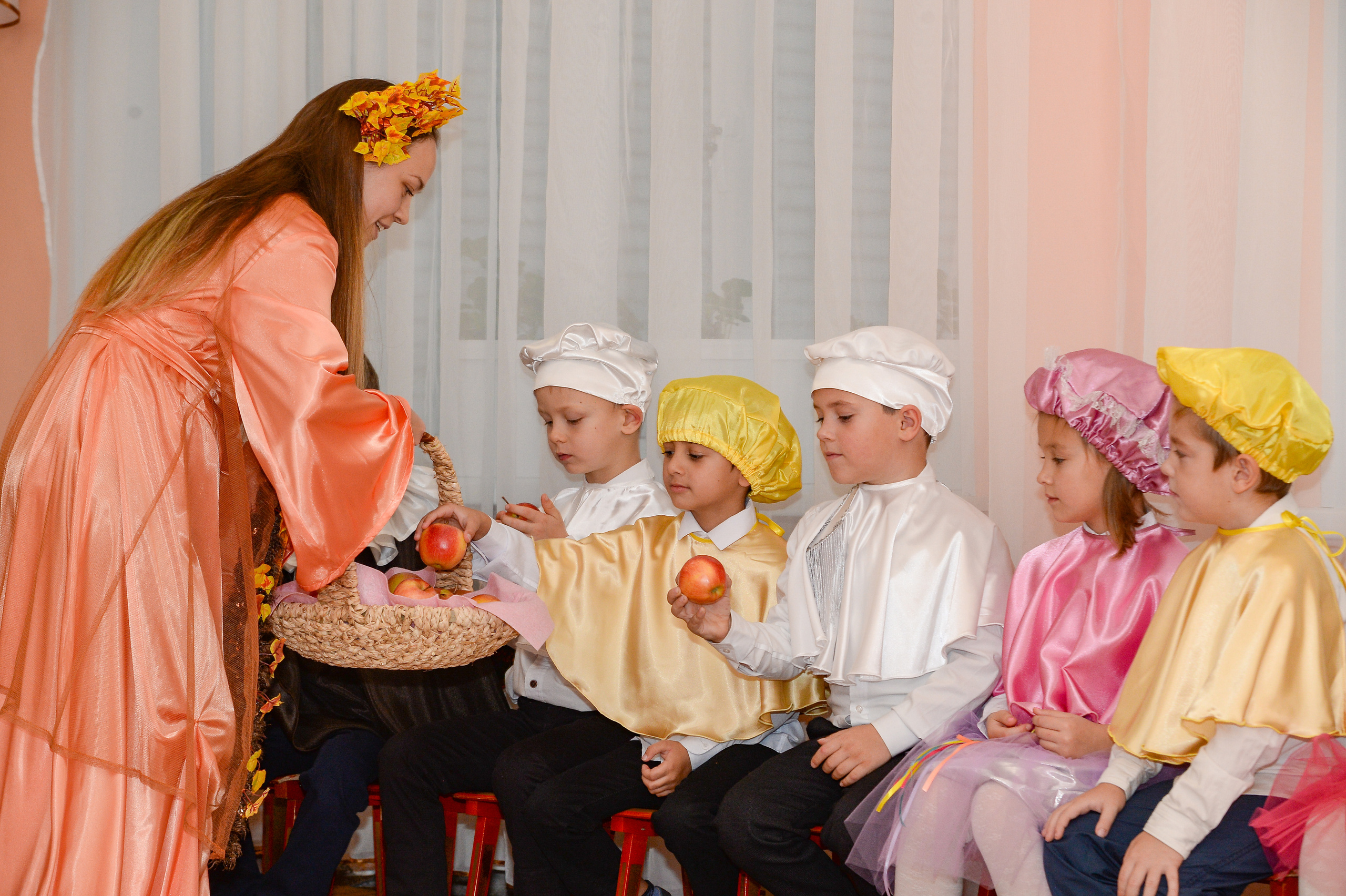 Репортажная съёмка праздников и мероприятий. Выпускные альбомы для детских садов Санкт-Петербург