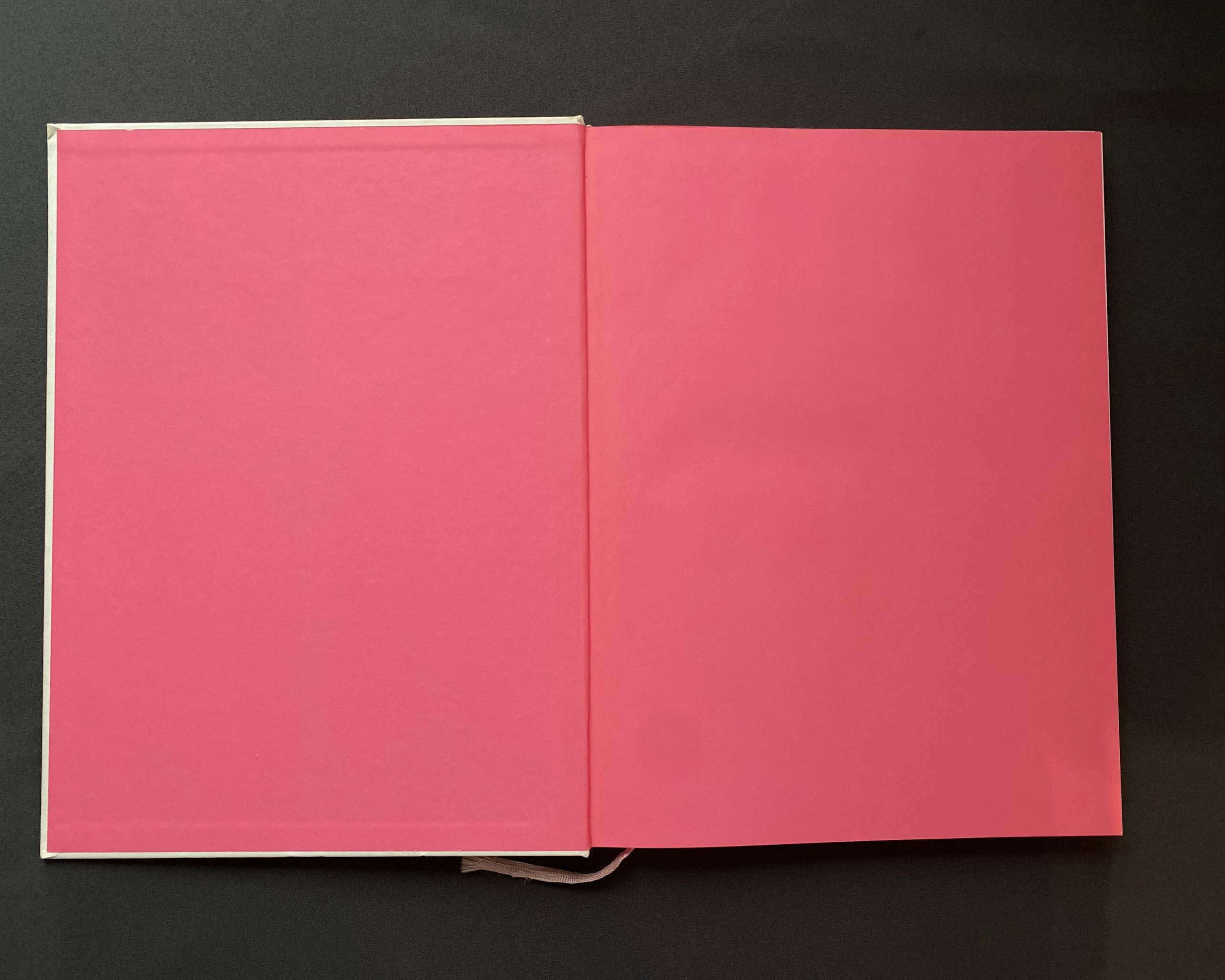 Фотокнижная библиотека Кристины Шкилевой. Фотограф и исследователь фотографии из Санкт-Петербурга Елизавета Веприцкая