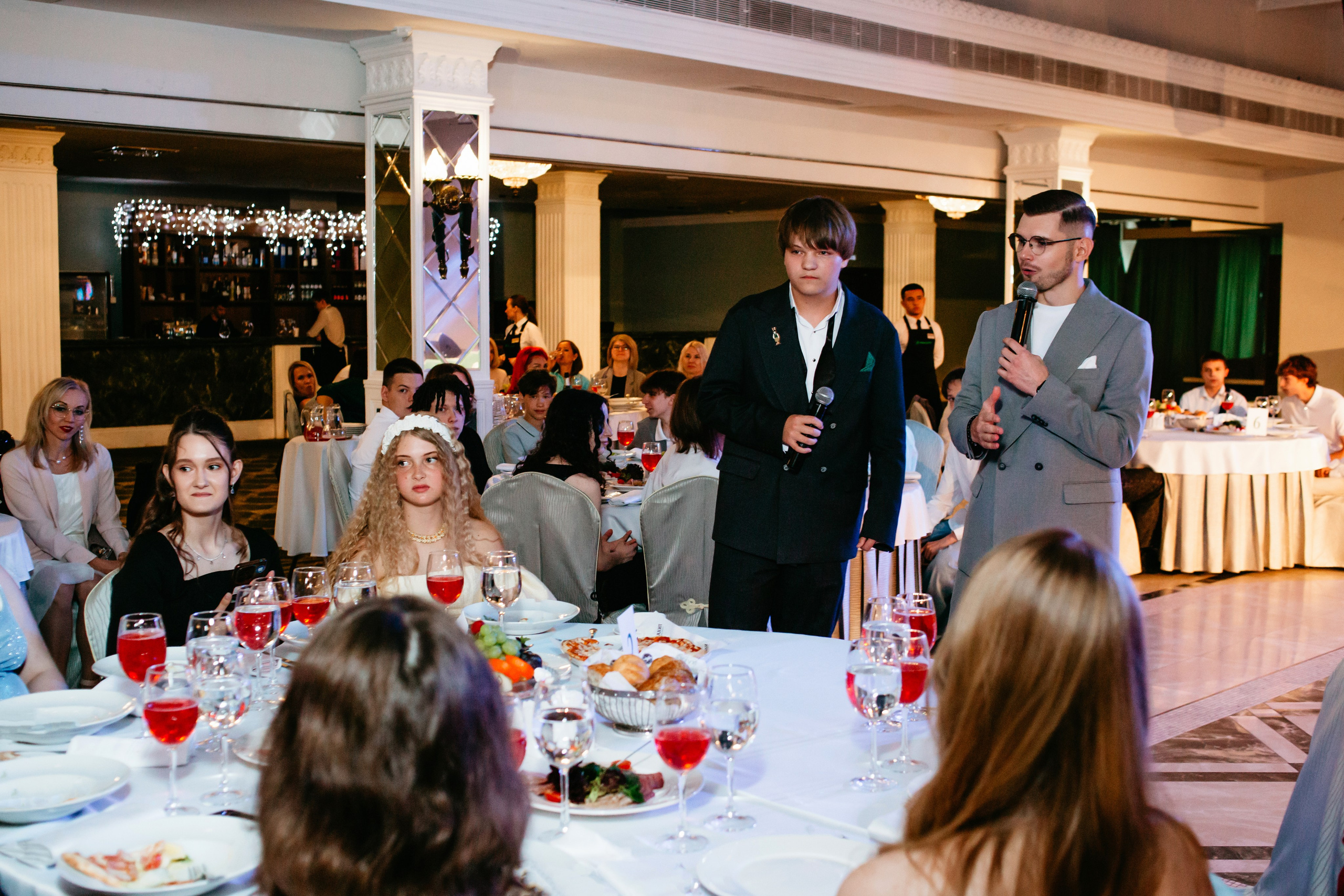 Выпускной 2025 (9класс) 124 школа. Фотограф в Челябинске Ополихина Анна