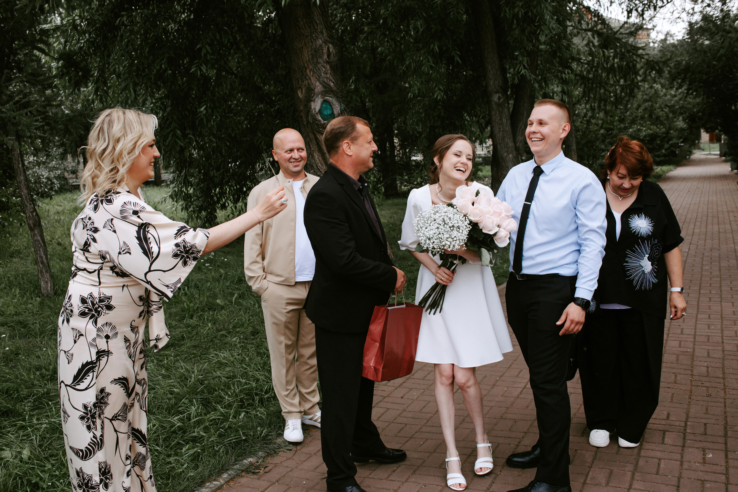 Загс и прогулка. Владислав и Екатерина. Фотограф в Челябинске Ополихина Анна