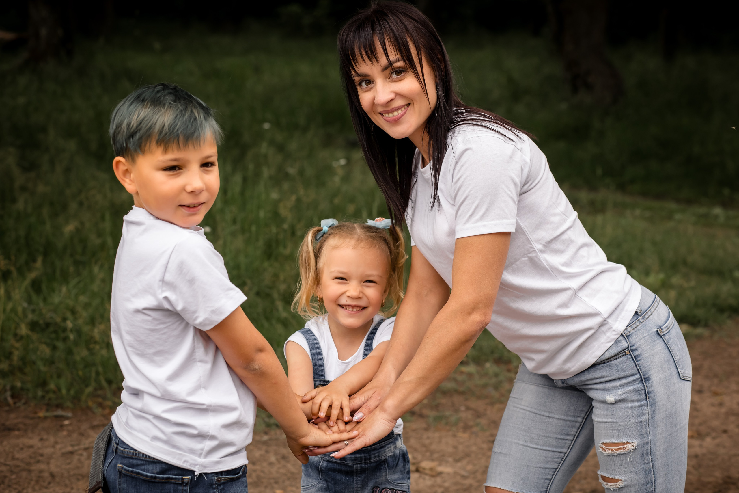 Катя с детками