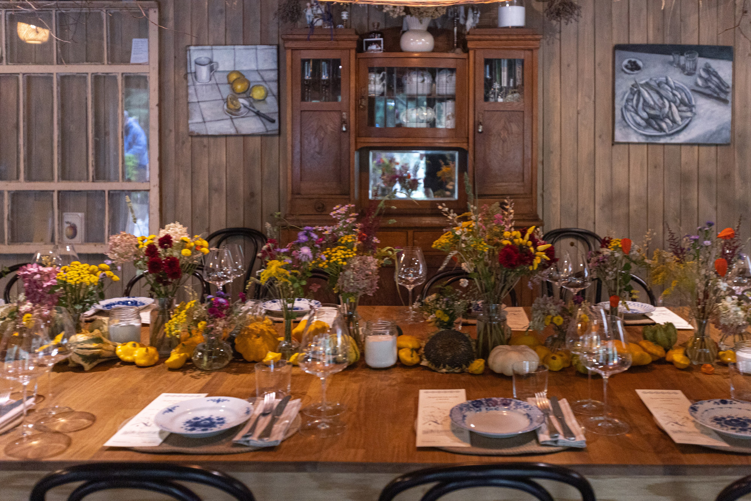 B U R G U N D Y. H O M E