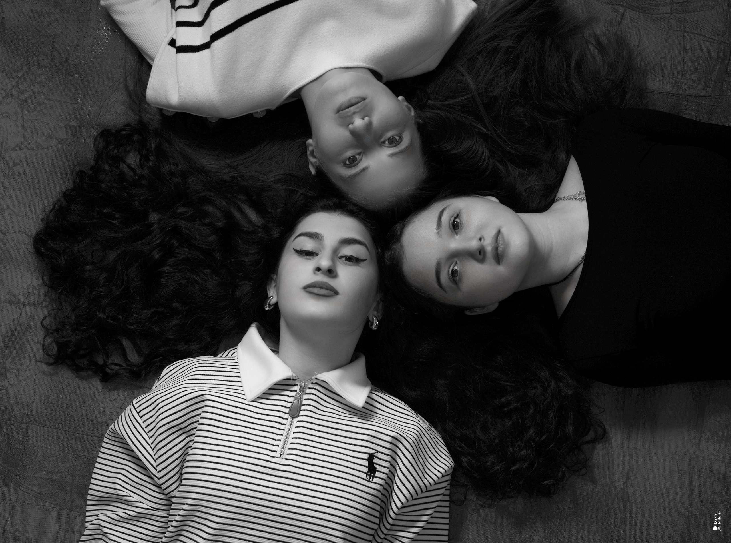 Танцоры лучшие модели — тем более в лучшей фотостудии-салоне платьев. Портретный фотограф Денис Милютин