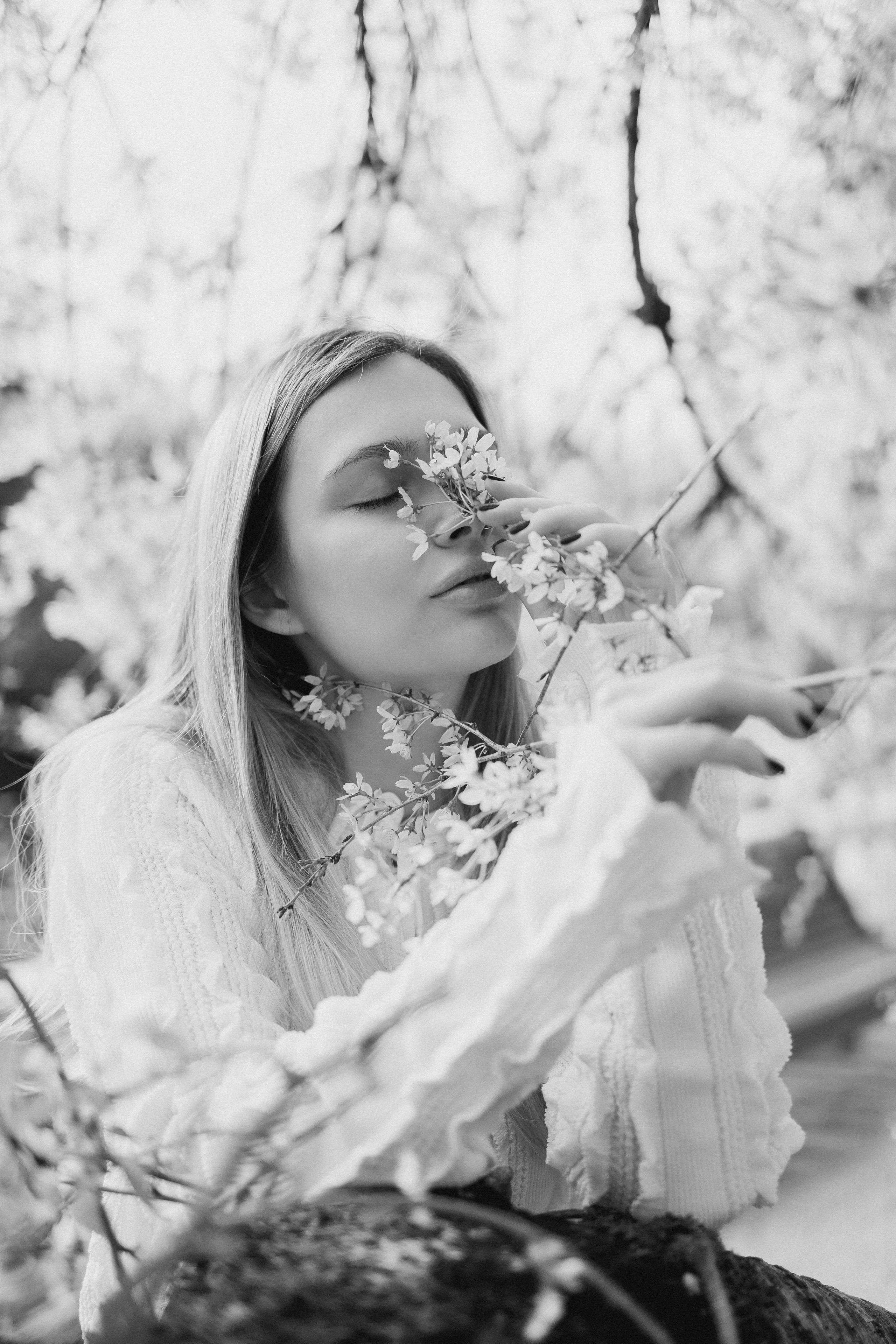 Света в сакуре. Фотограф Сочи Адлер Сириус Красная поляна Олеся Минив