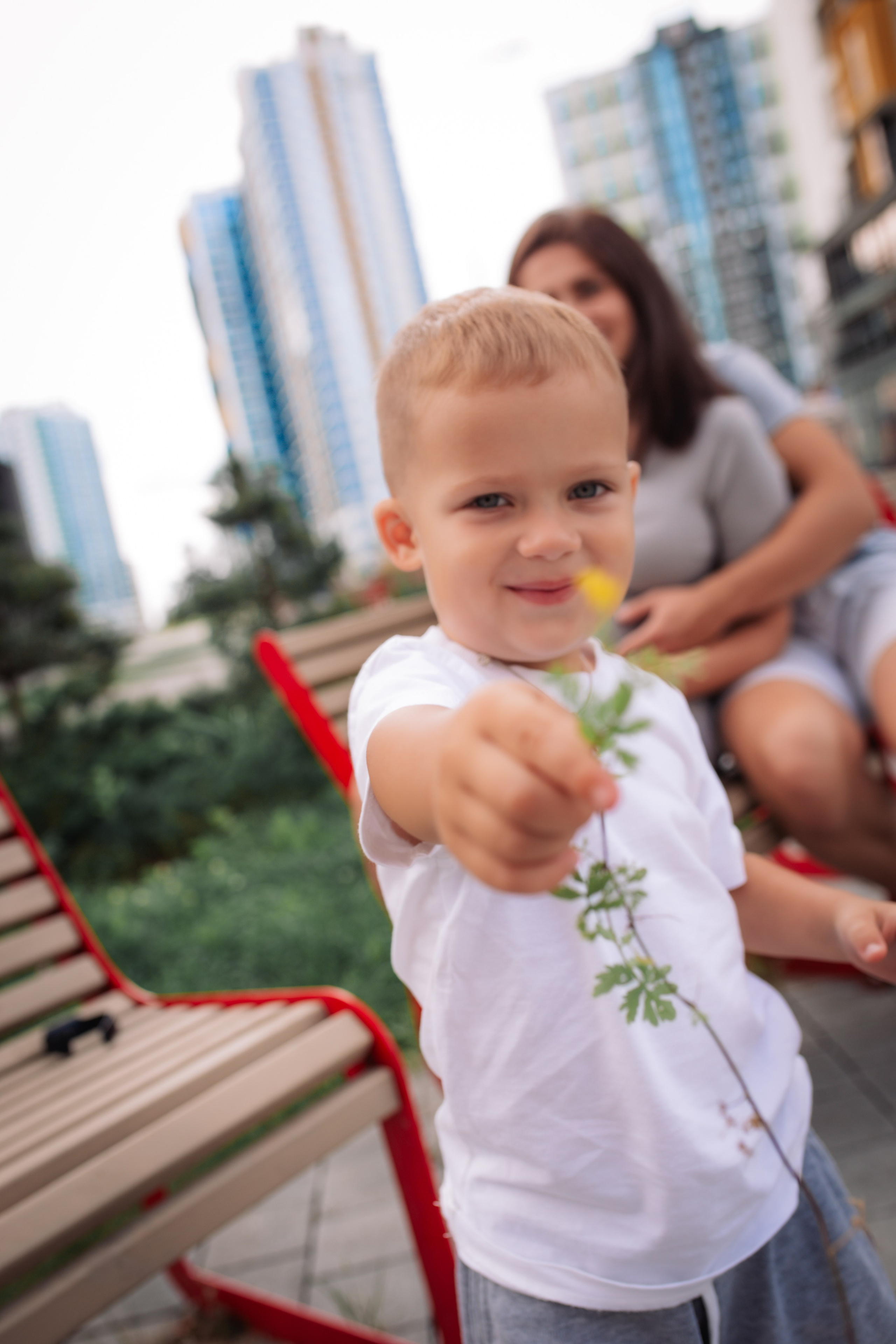 Семейная прогулка