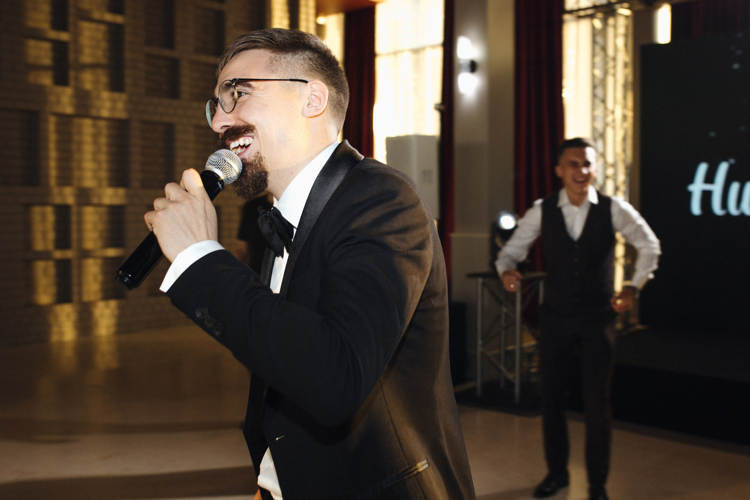 Банкет (Ксения & Никита). Свадебные фотографы в г. Сургут Маркова Наталья и Замахина Елена