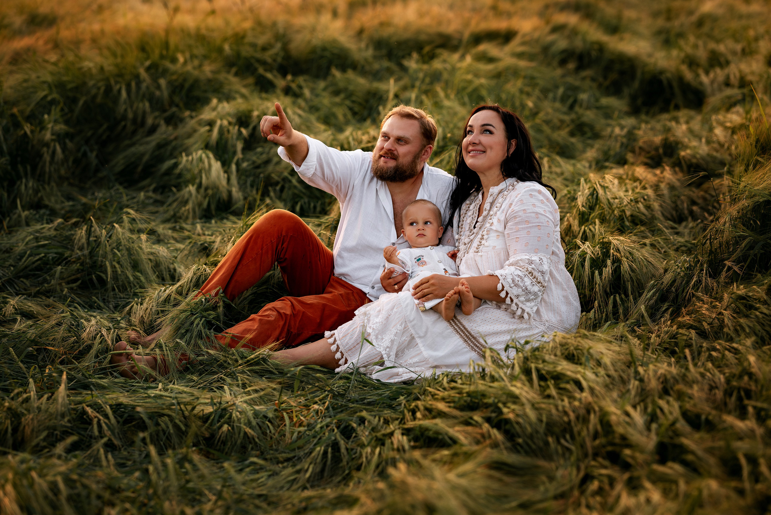 Фотосессия в пшенице. Женский и семейный фотограф в Москве Виктория