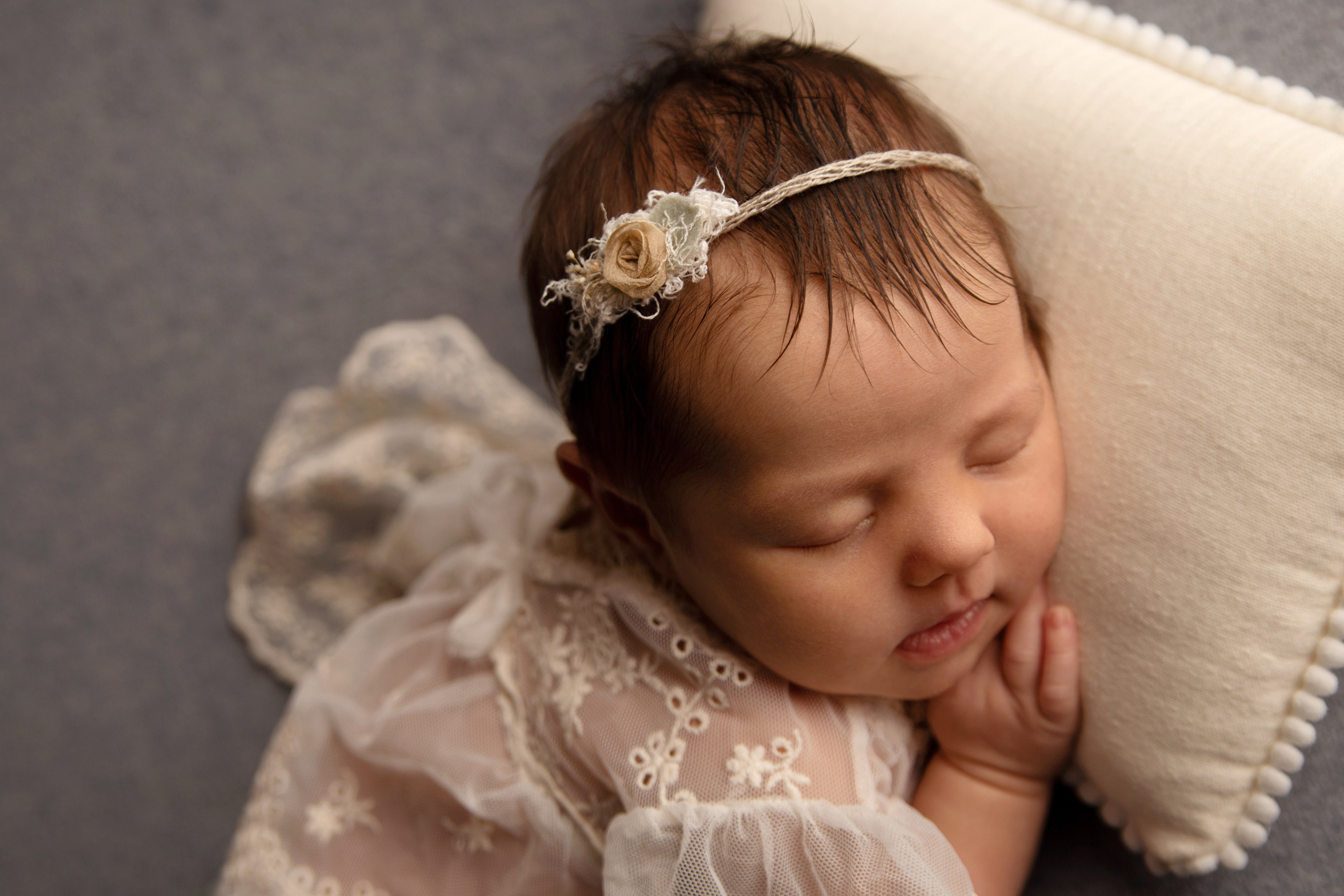 Фотосессия для крошки Мии. Фотограф Елена Зуйкова