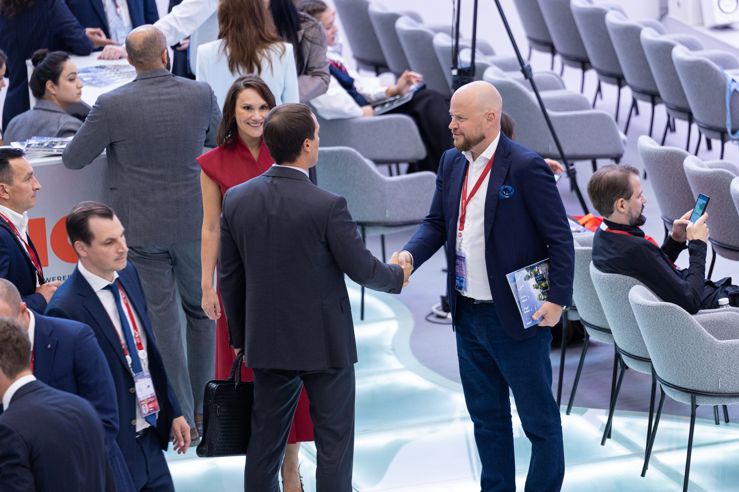 Олег Катакинов| Репортажный фотограф в городе у моря (Владивосток)