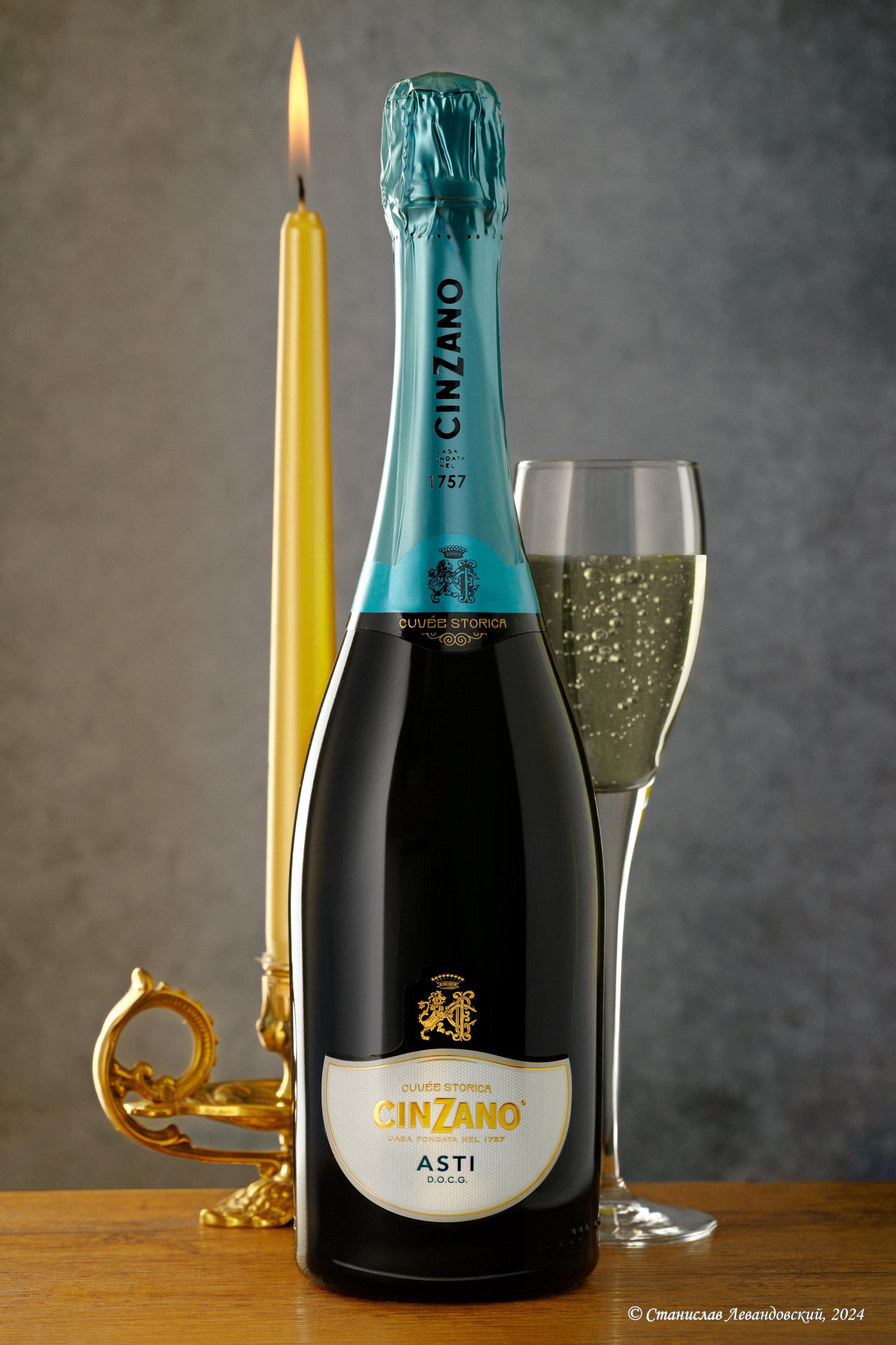 Предметы с глянцевой поверхностью. Предметный фотограф в Москве Станислав Левандовский