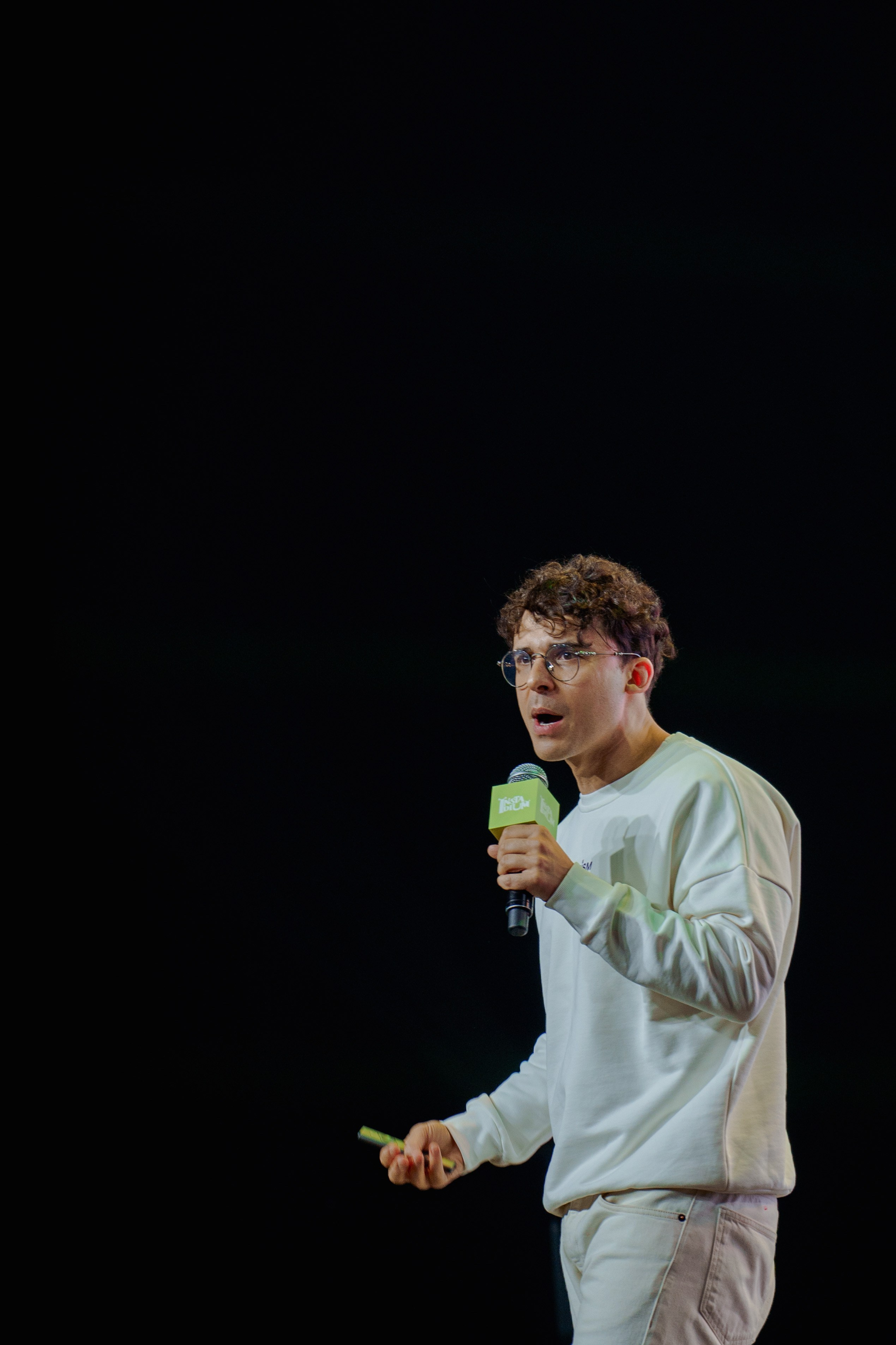 Конференция INSTADIUM в MAIN STAGE. Репортажный фотограф в Москве Саша Дружинина