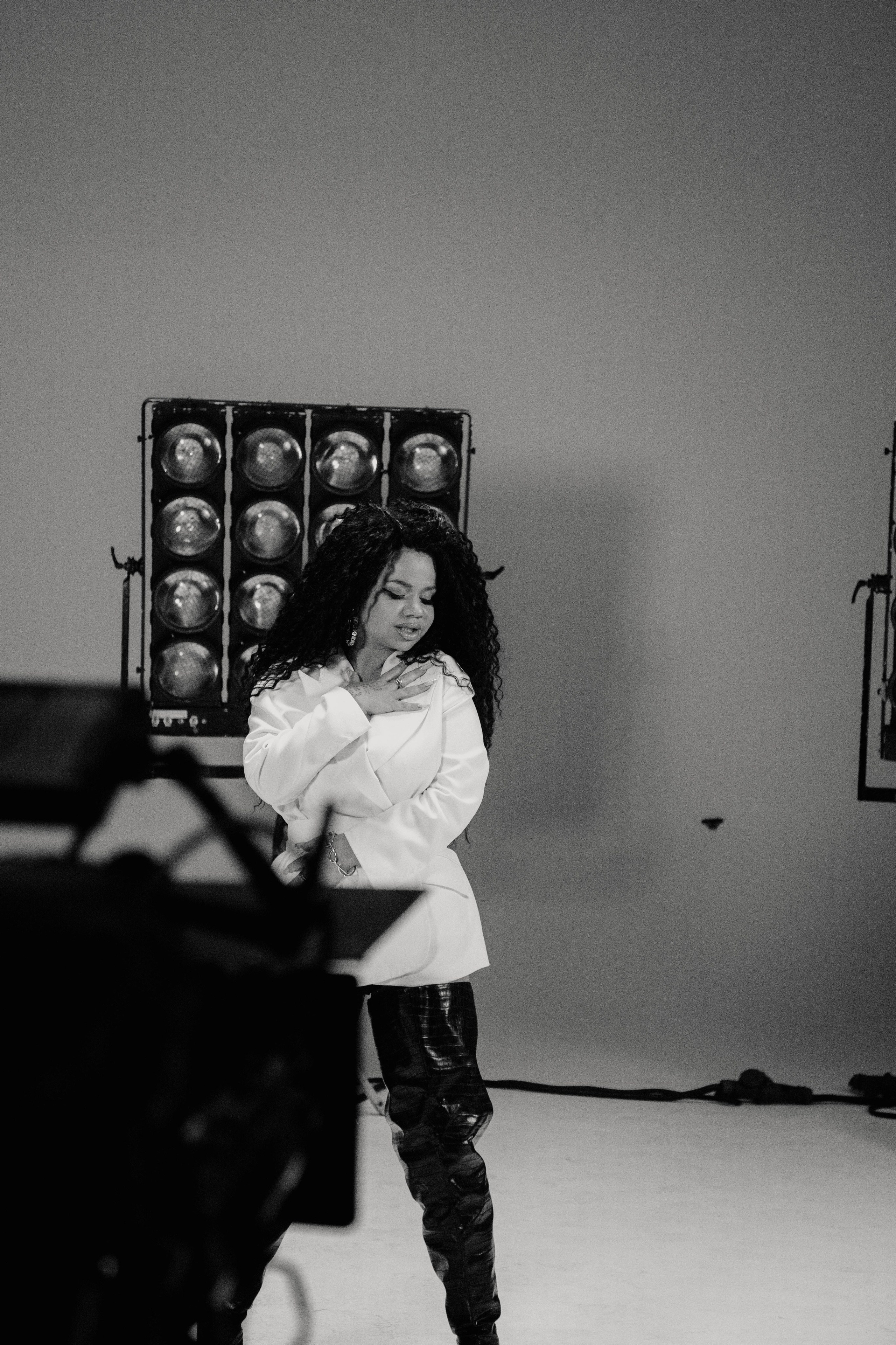 Съемка клипа Юлианны Карауловой и Бьянки. Фотограф в Москве и Санкт-Петербурге Дарина