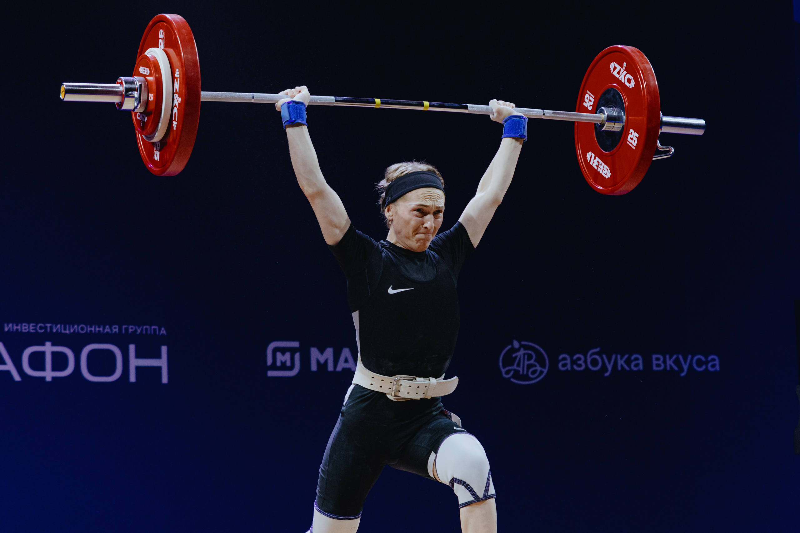 Чемпионат России по тяжелой атлетике 2025. Фотограф в Москве и Санкт-Петербурге Дарина