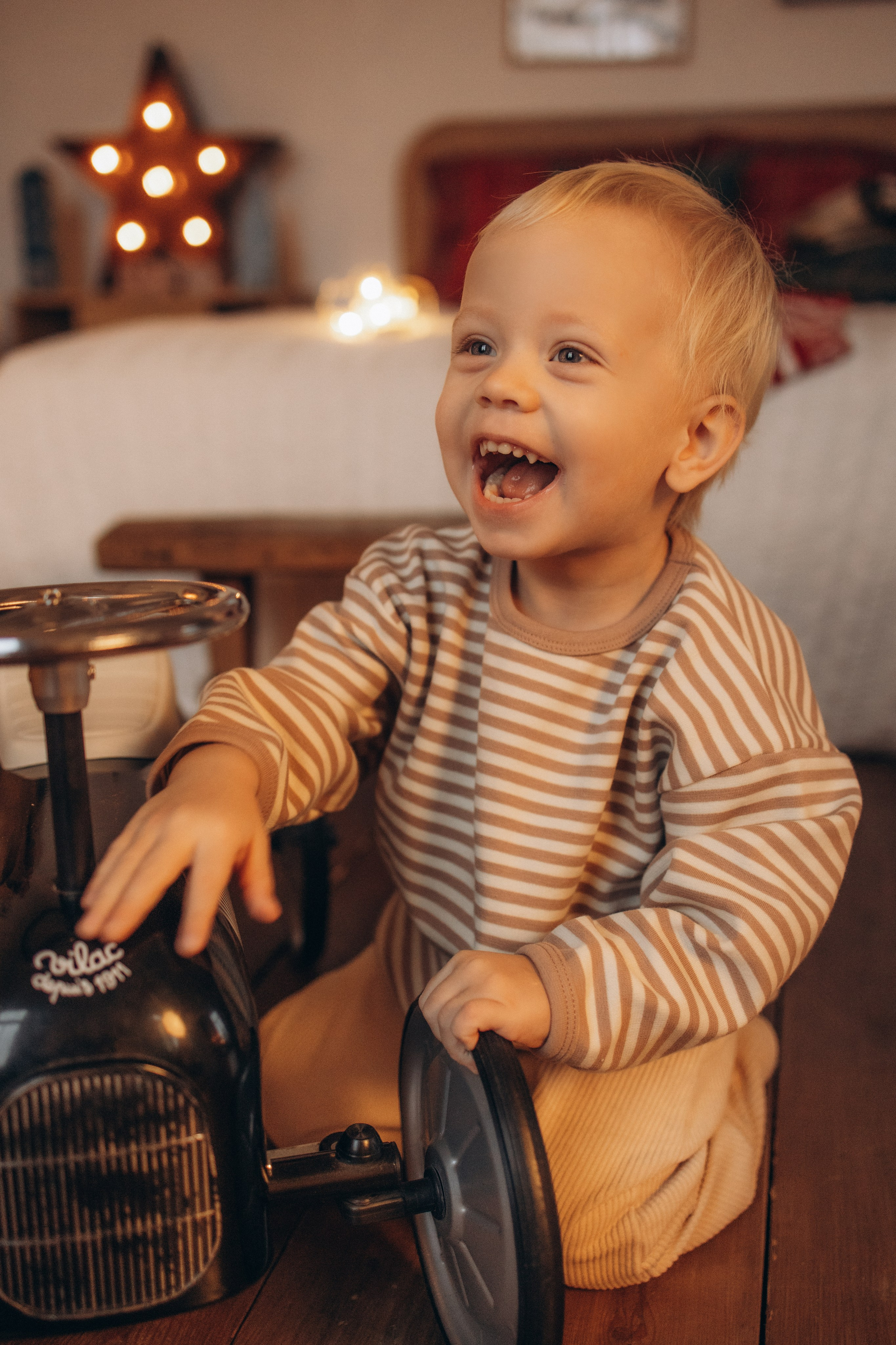 Кристина, Илья. Фотокарточки о вас и о большой любви!