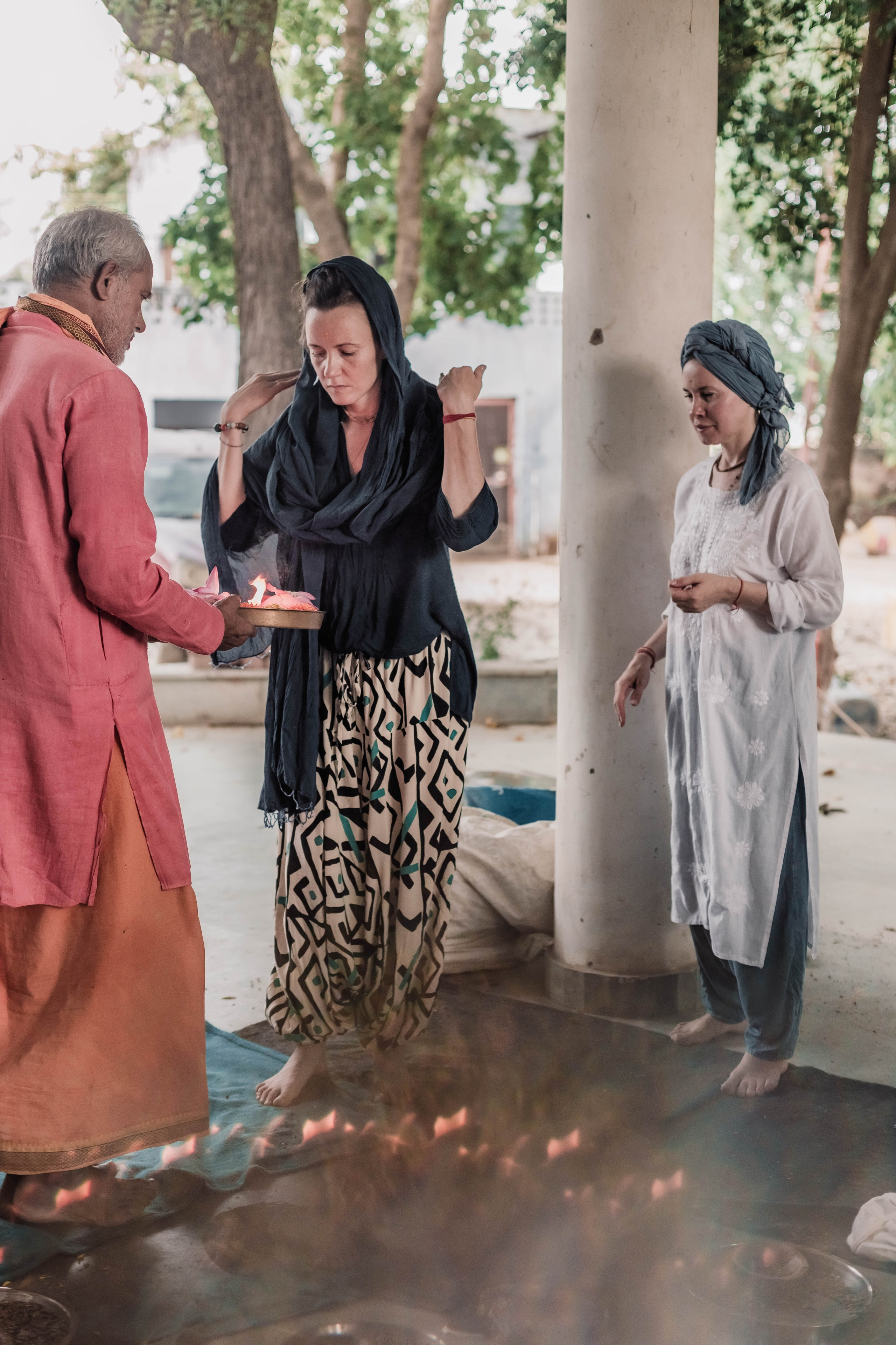 Pitri Paksha yagyas & poojas Devraha Baba ji ashram. Mariam Bagdasaryan