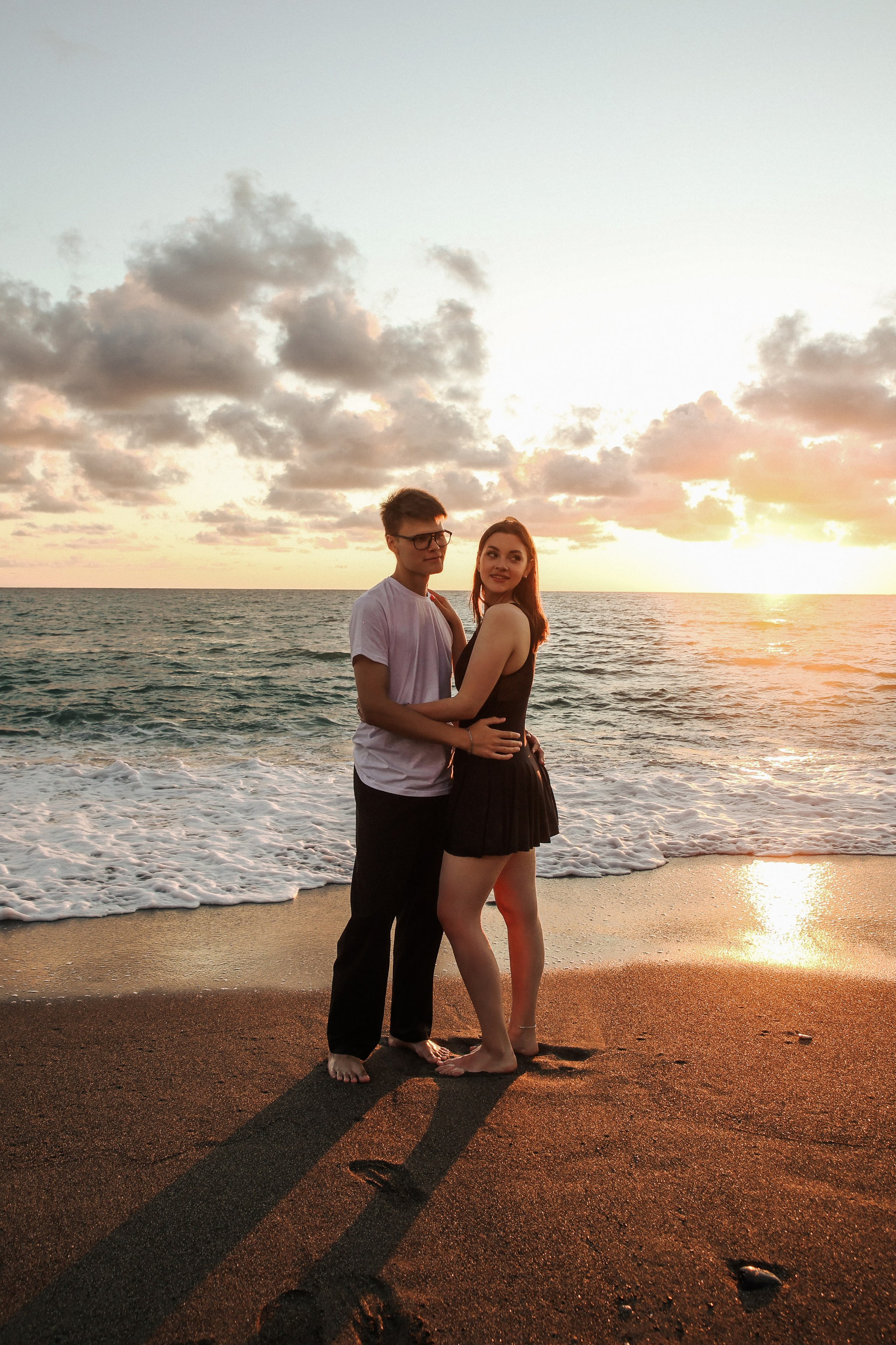 Love story на берегу моря. Фотограф Сочи/ Сириус/ Красная поляна