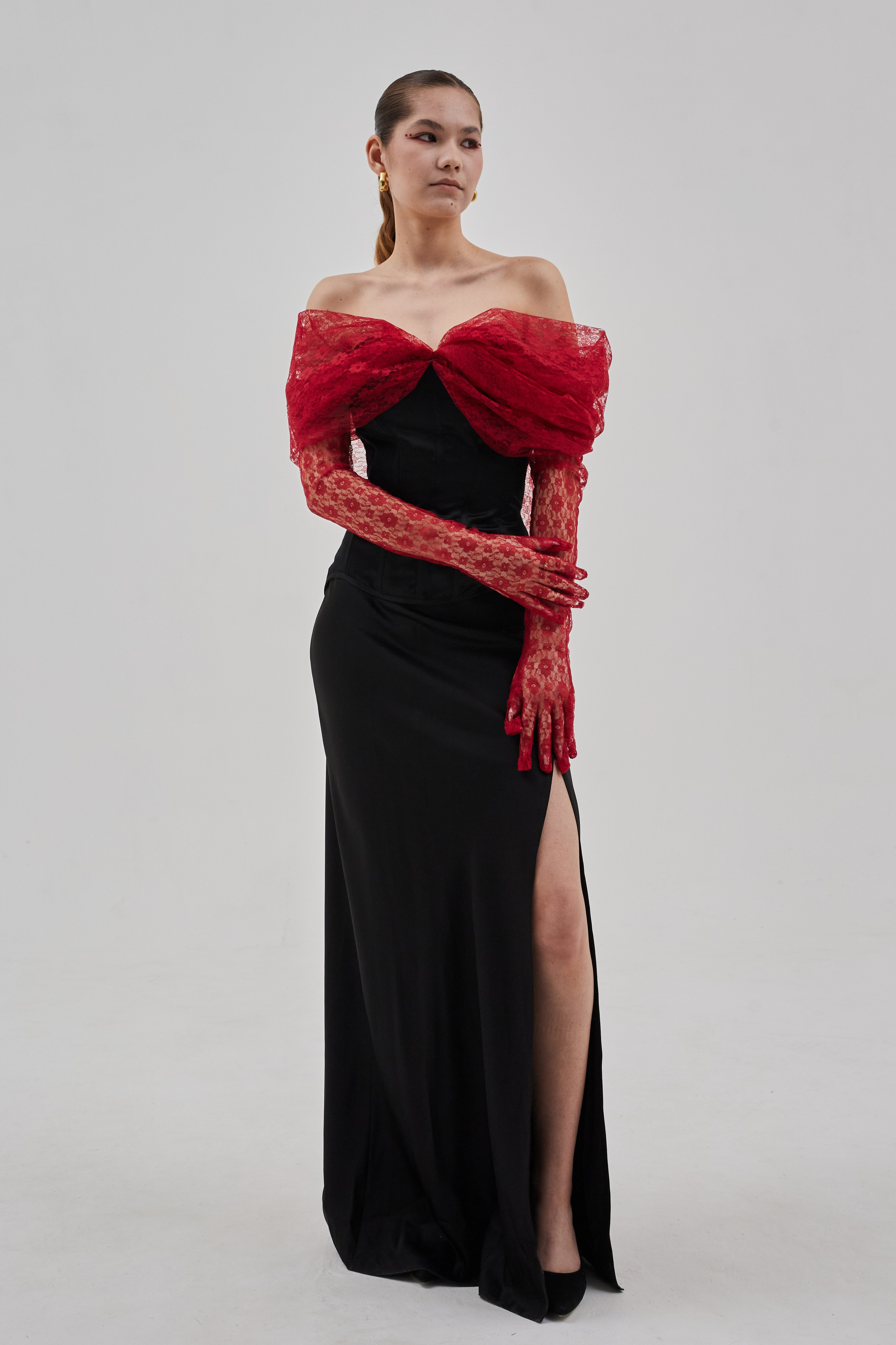 Т/К «Paradigma». Simpleand1