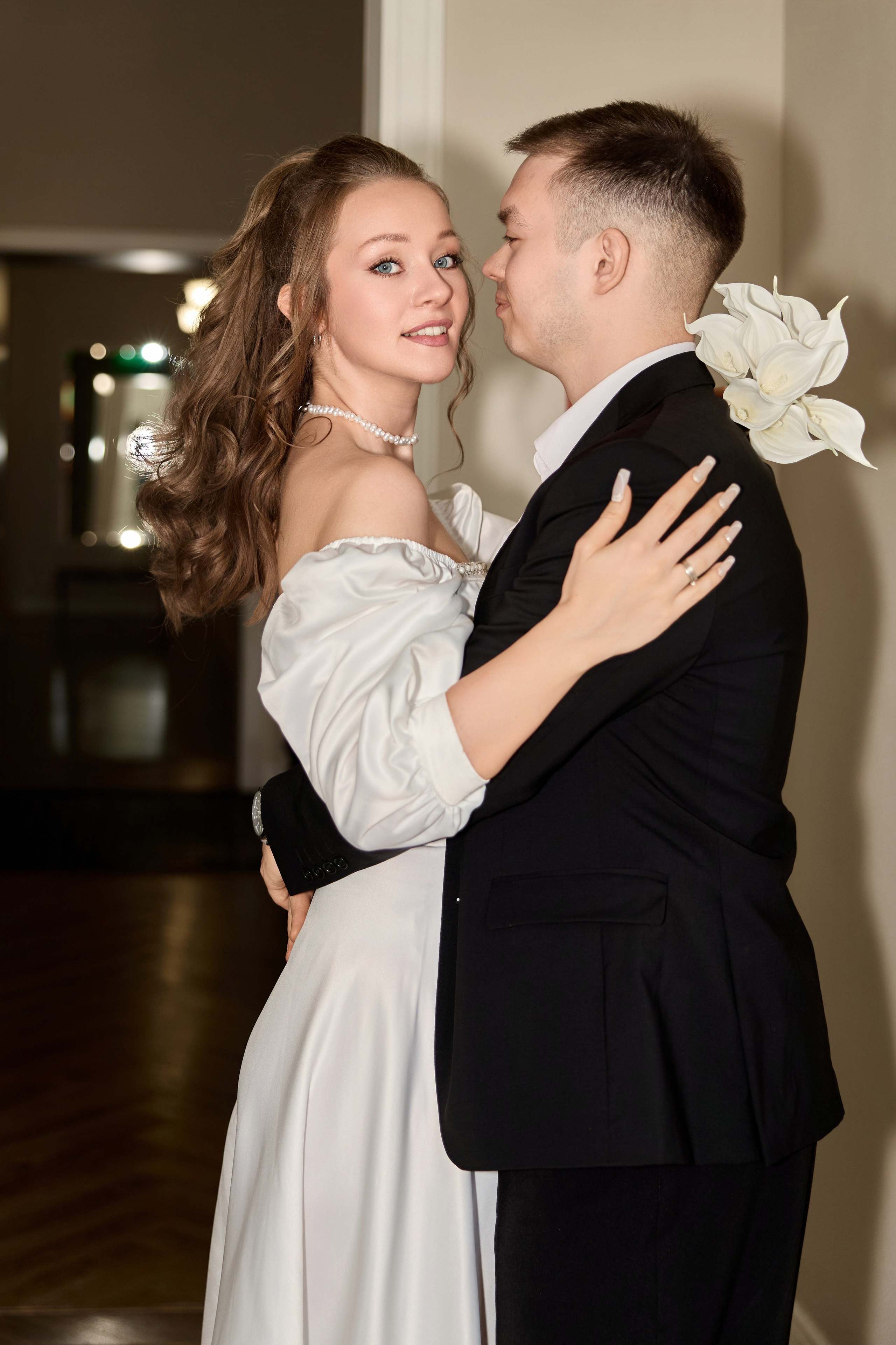 Свадебная фотосессия в гостинице и в студии