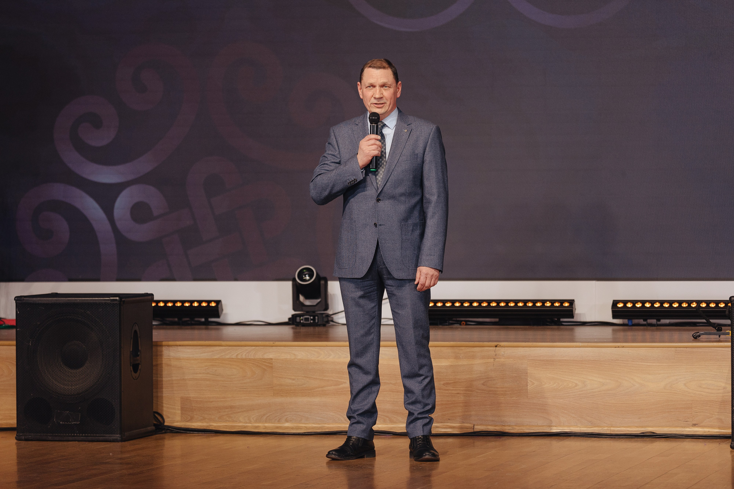 Студенческий бал. Свадебный и семейный фотограф в Улан-Удэ