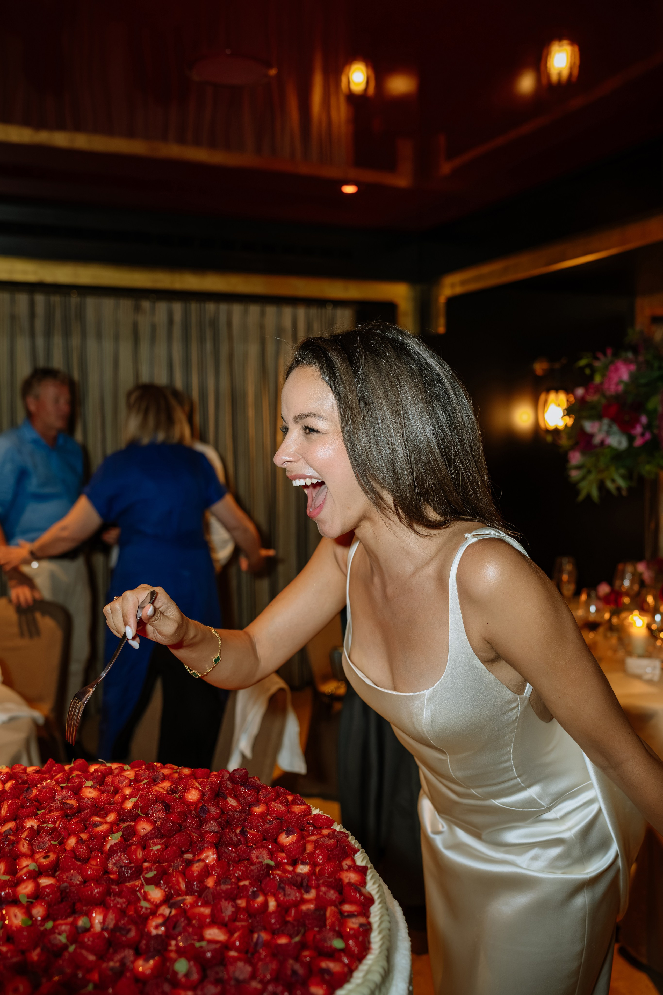 Laura & Aymeric | Hotel La Réserve Genève. Professional Wedding Photographer Geneva & Romande Switzerland | Tanya Creator