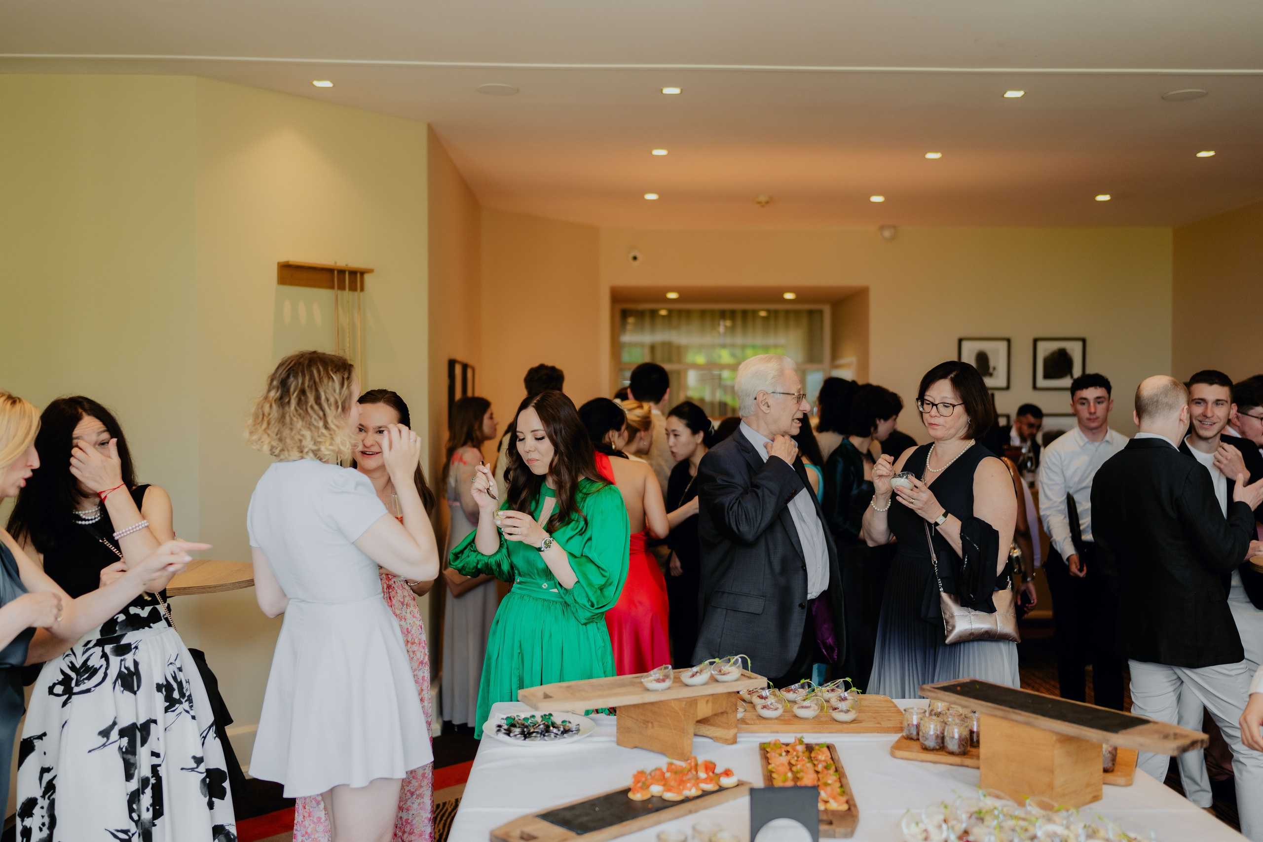 Photographe mariage Suisse Genève Europe. Professional Wedding Photographer Geneva & Romande Switzerland | Tanya Creator