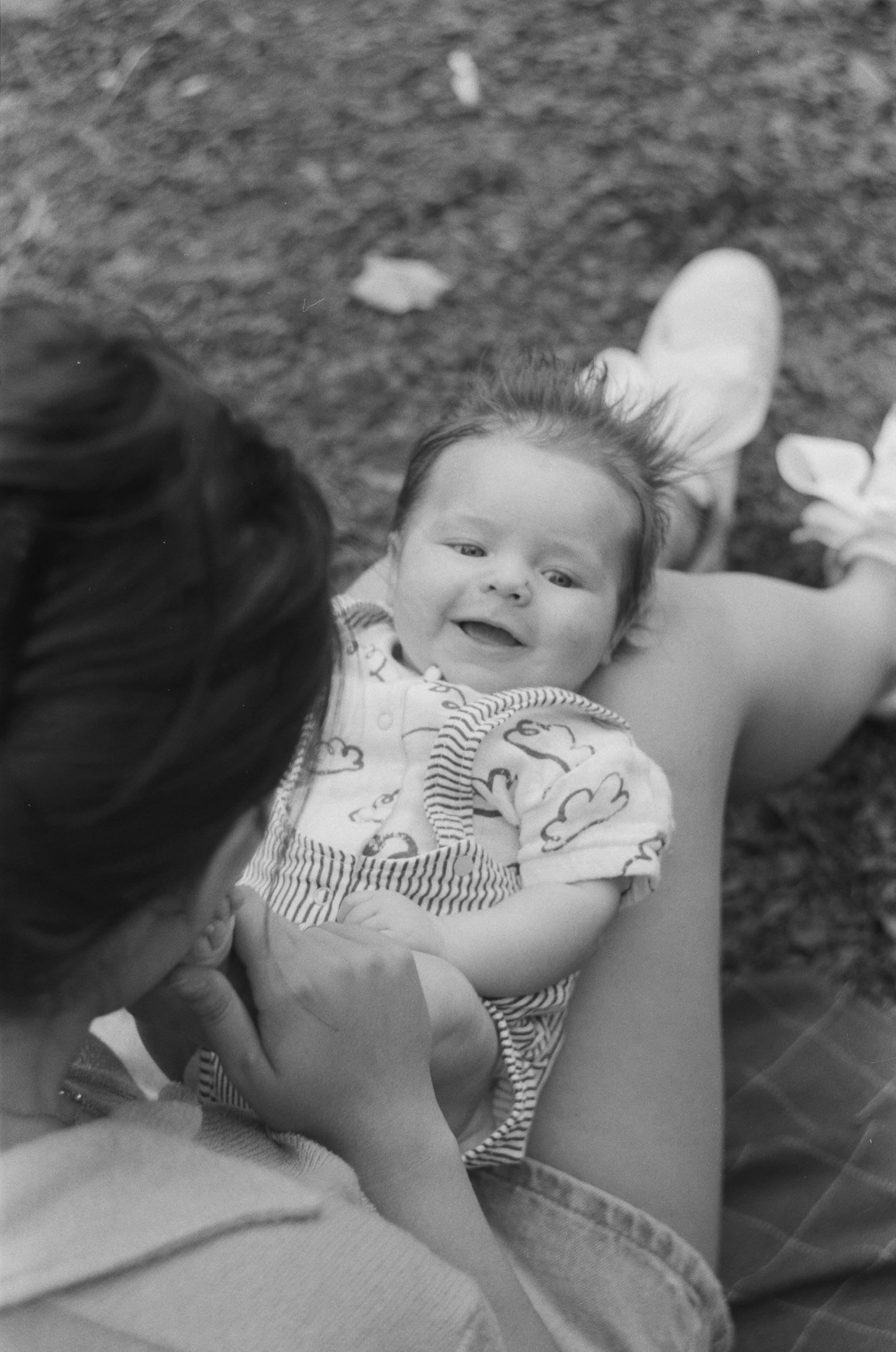 Пикник для мам. Плёнка. Настя Оленченко, портретный/семейный фотограф на цифру и плёнку Москва