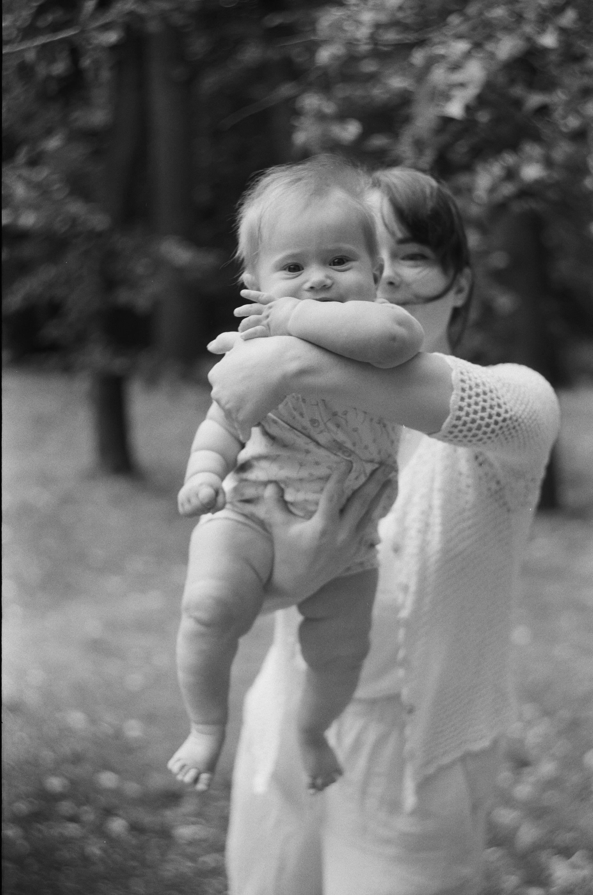 Пикник для мам. Плёнка. Настя Оленченко, портретный/семейный фотограф на цифру и плёнку Москва