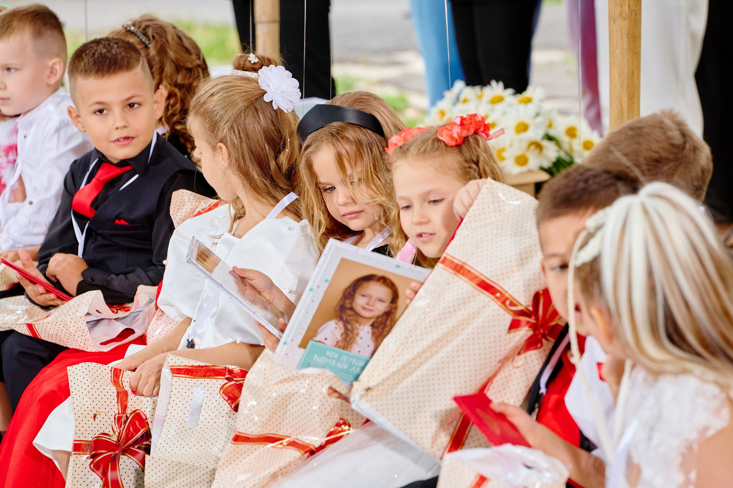 Выпускной 45 сад. Фотограф Выпускные альбомы Таганрог Сергей Коробченко