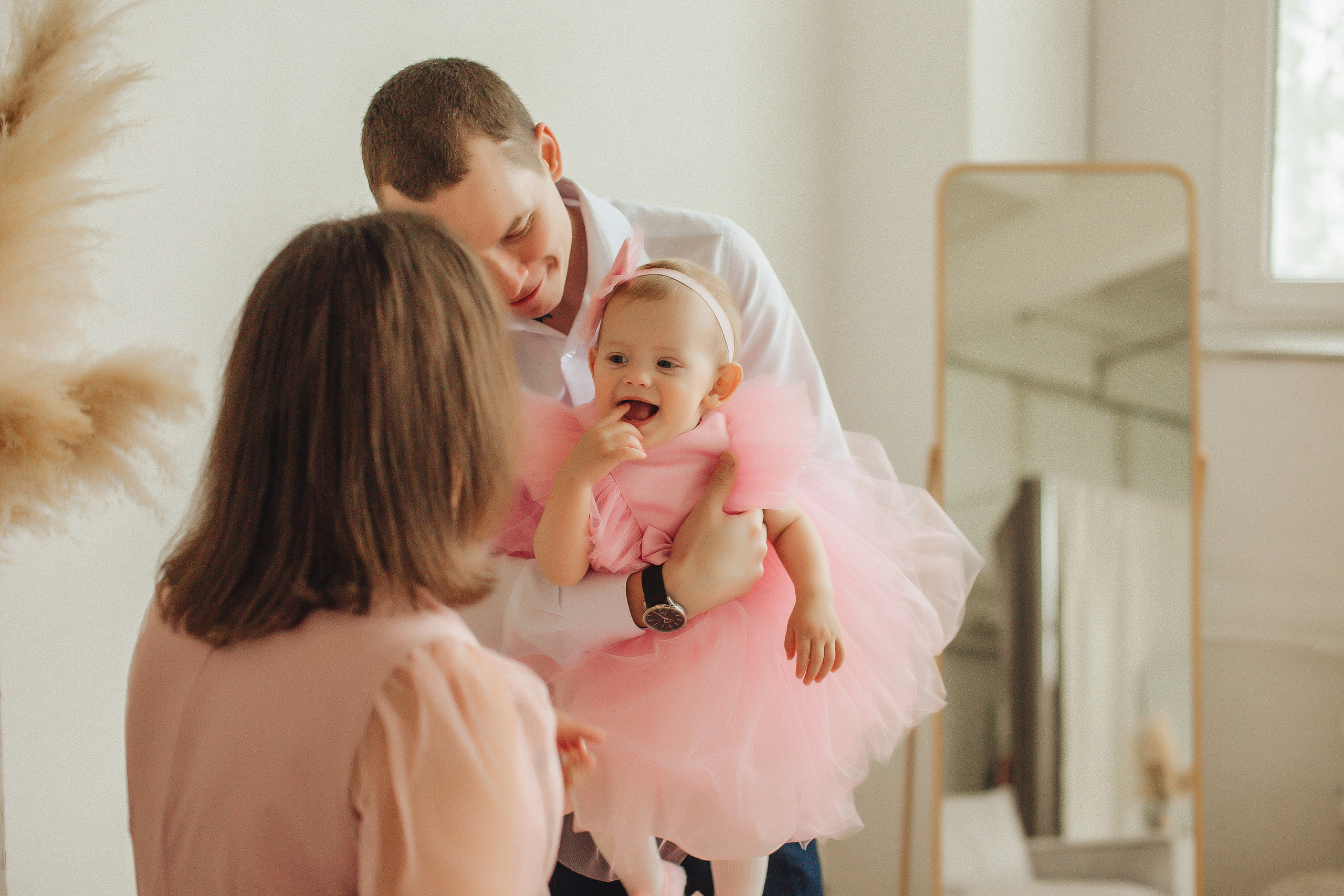 Алина + Коля + Алиса. Студия. Свадебный и семейный фотограф Пушкин Царское Село СПБ Питер Санкт-Петербург и Рязань Ольга Козлова