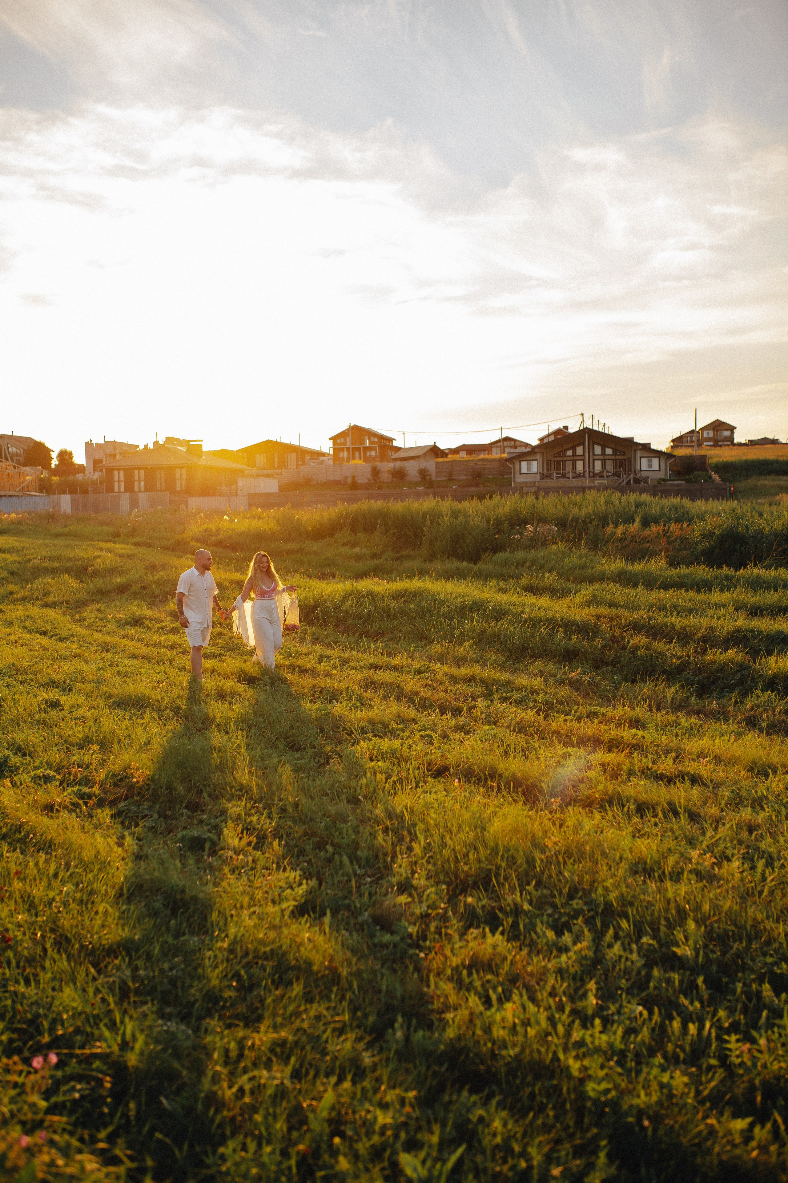 Летним вечером на пляже. Свадебный фотограф Новосибирск