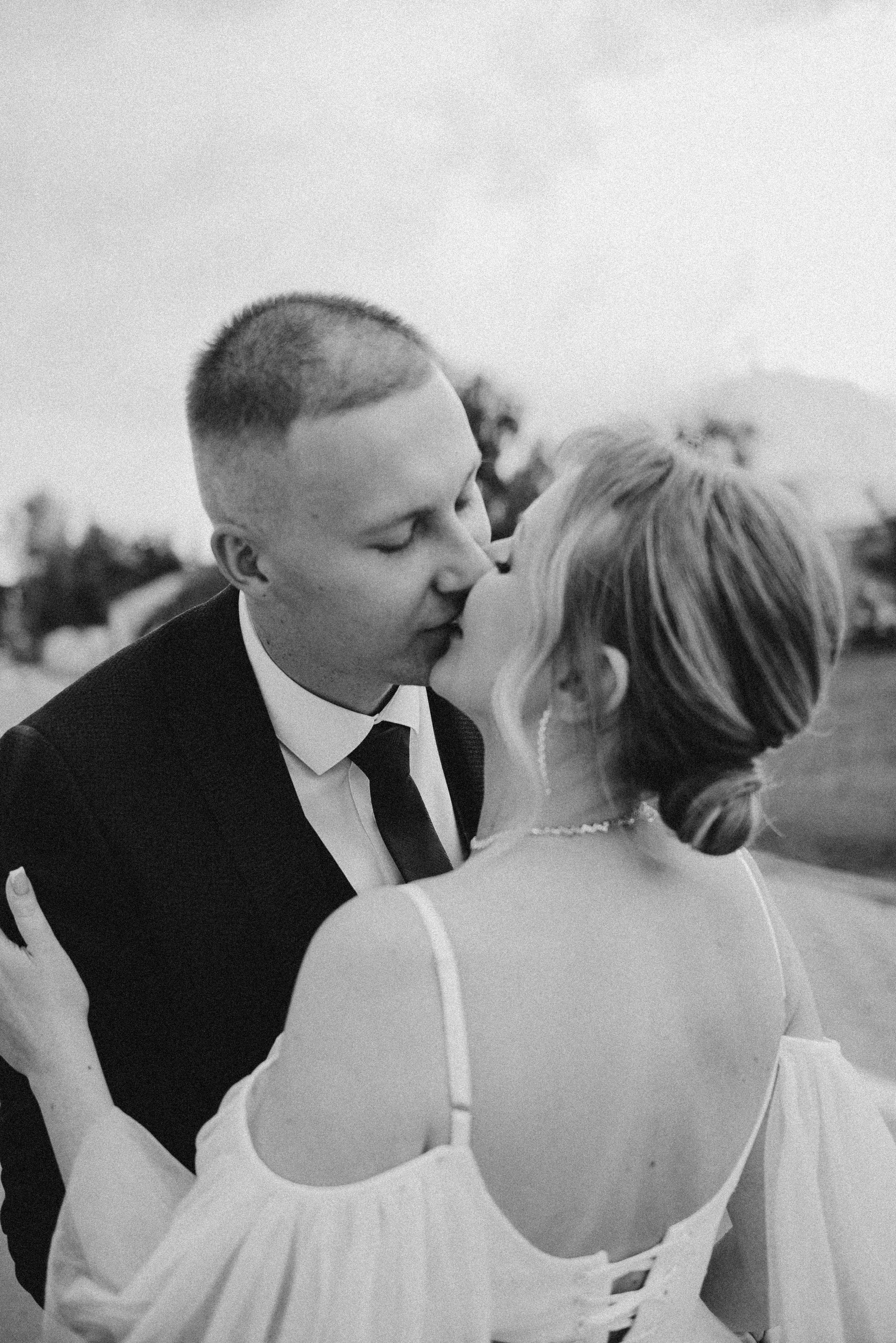 Свадебная фотосессия в Коломне. Индивидуальный, свадебный, и love-story фотограф в Москве