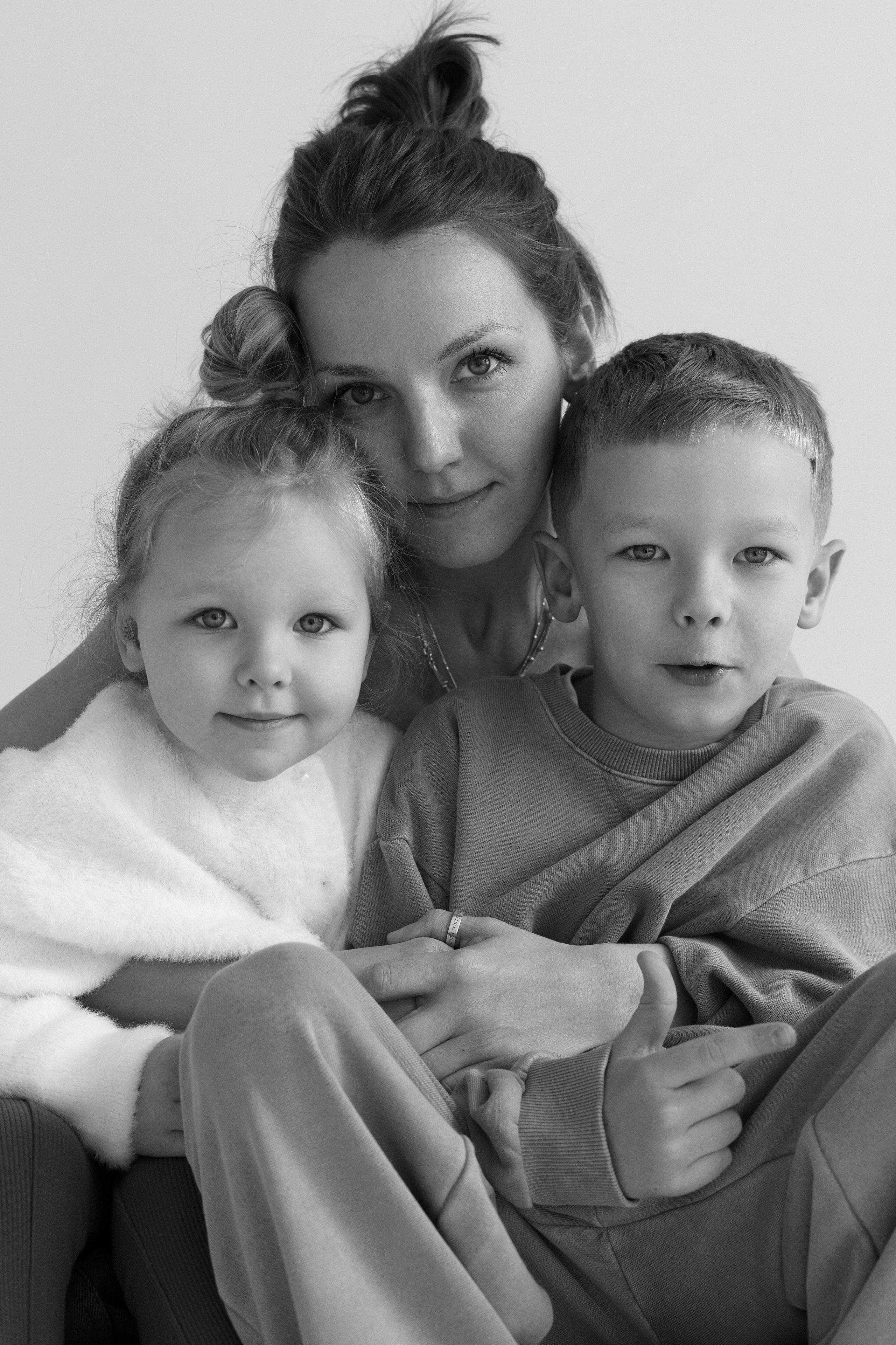 Наталья, Варя, Матвей. Главная