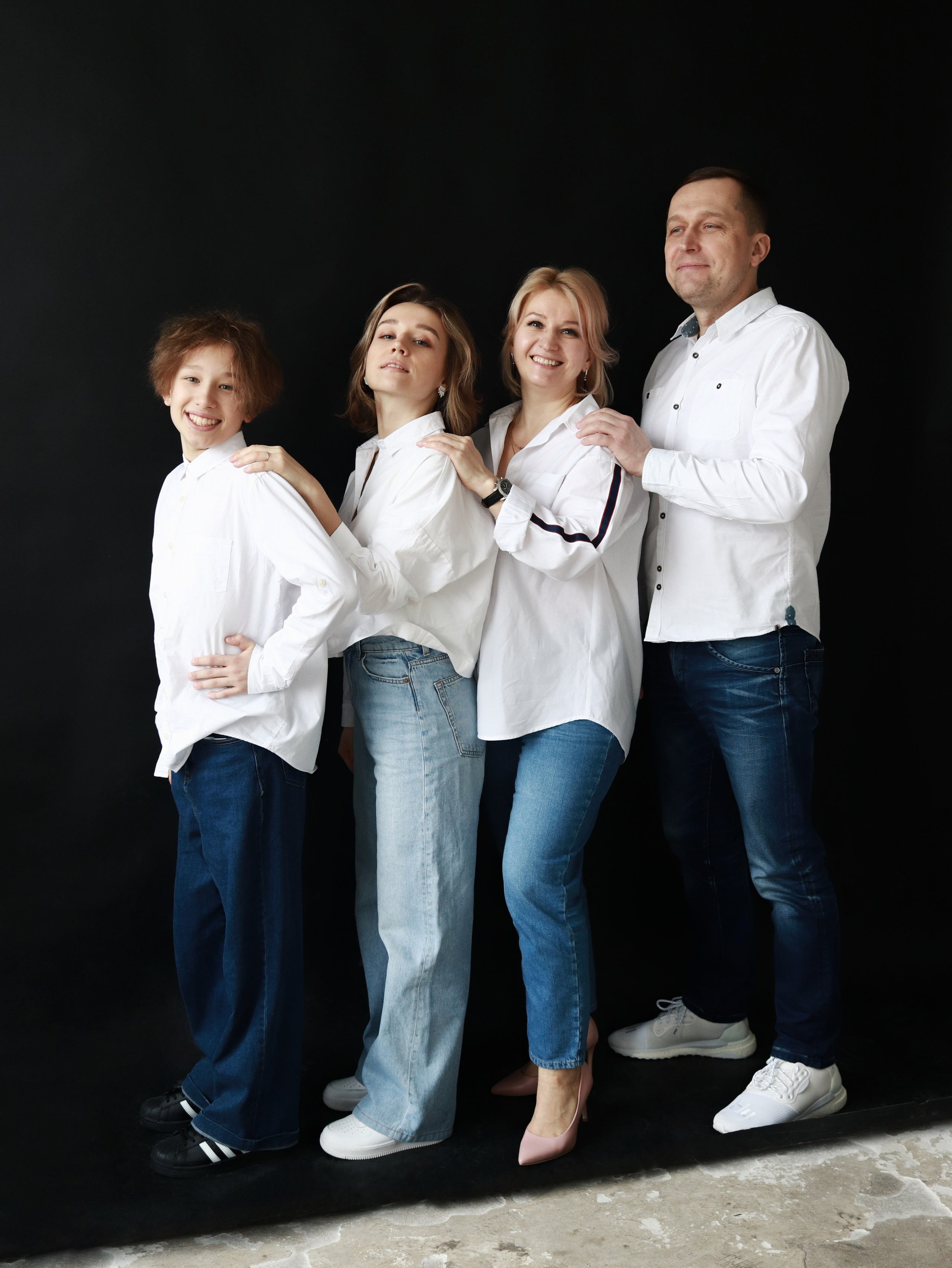 Семейная фотография — живые воспоминания. Фотограф-психолог Валерия Никитина в Москве