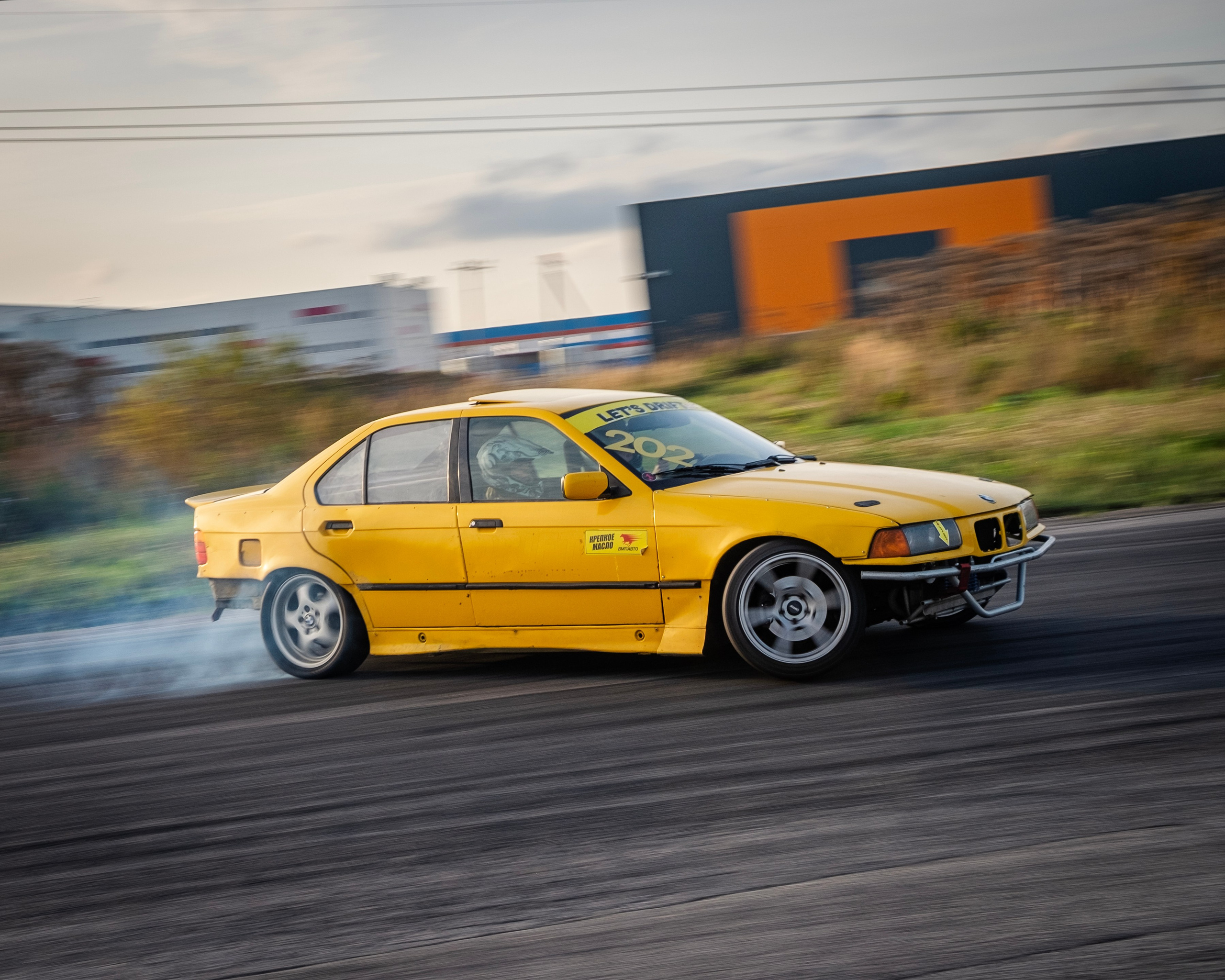 AUTODROM FEST 21.09.25. Автомобильные фотографии и рисунки в Санкт-Петербурги Пашков Дмитрий