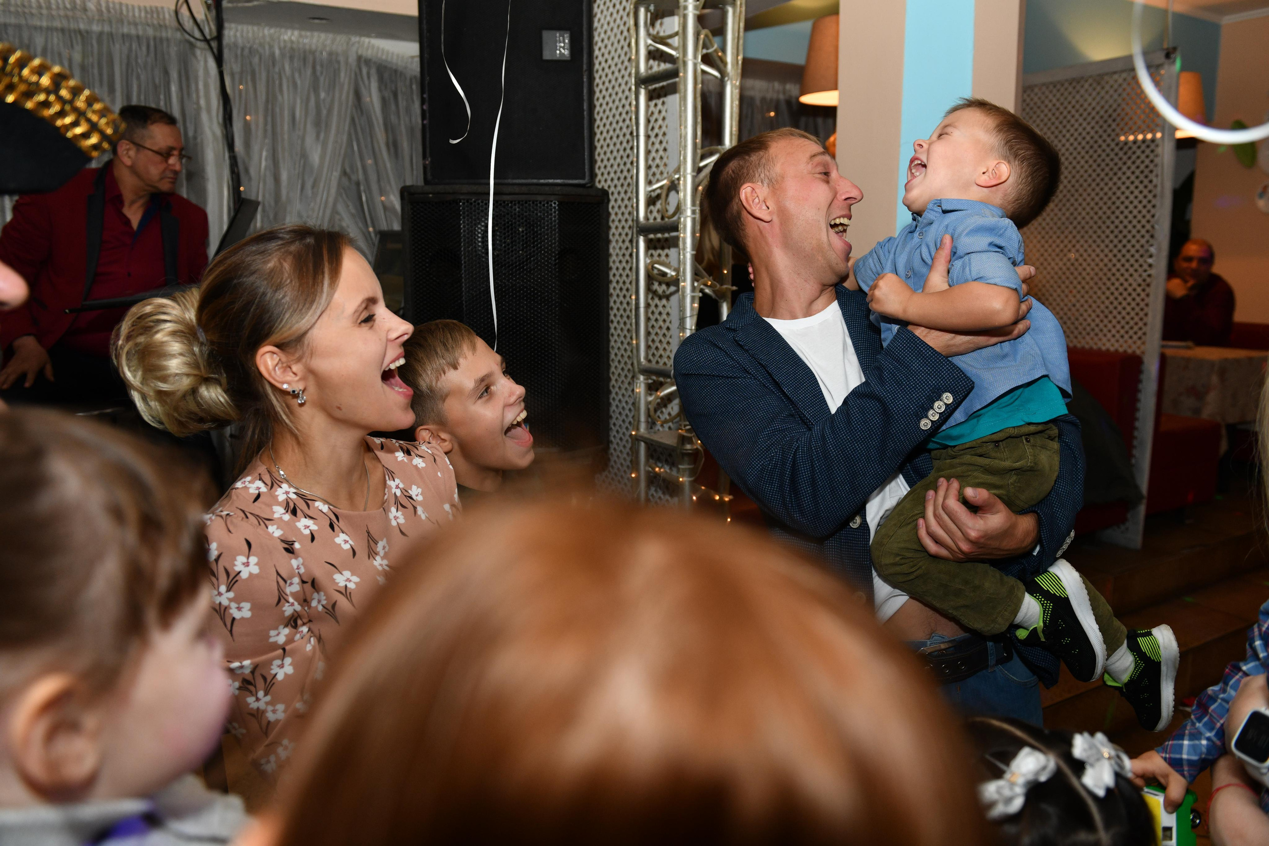 День Рождения Максима в кафе. Свадебный и портретный фотограф в Москве Галина Борисова