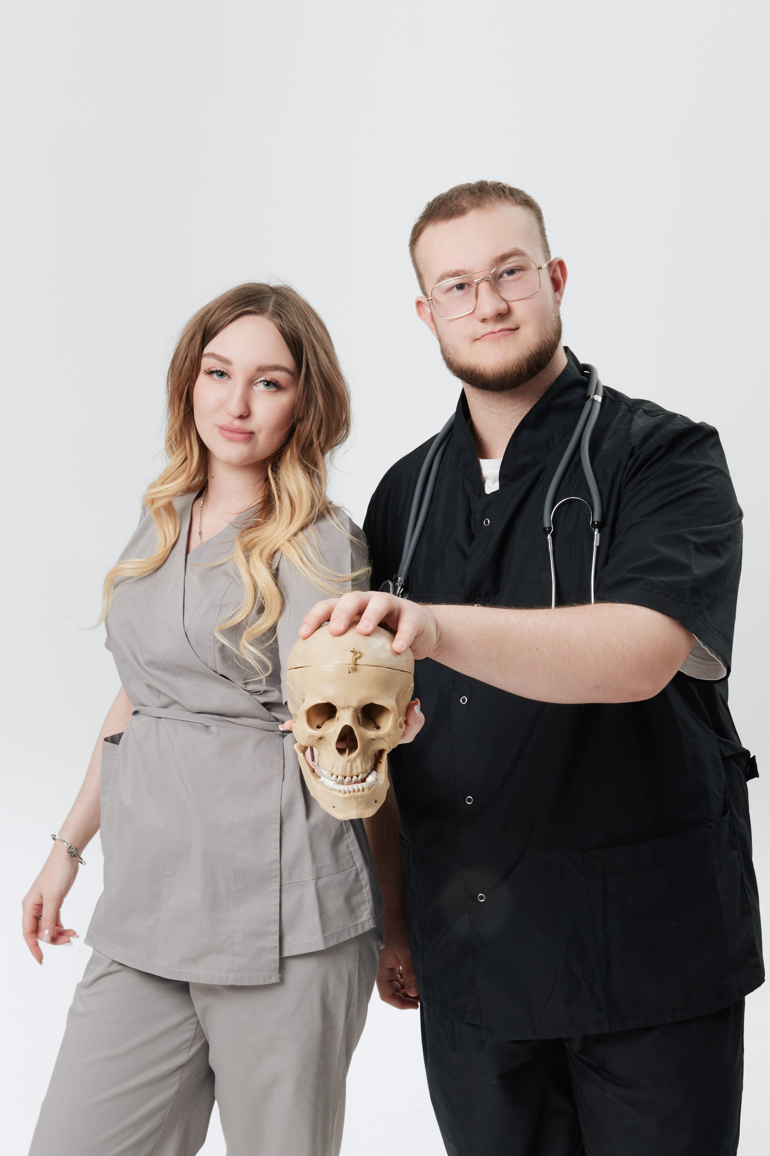 Выпускной мед. Фотограф и видеограф в Кургане Леонид Корнильев