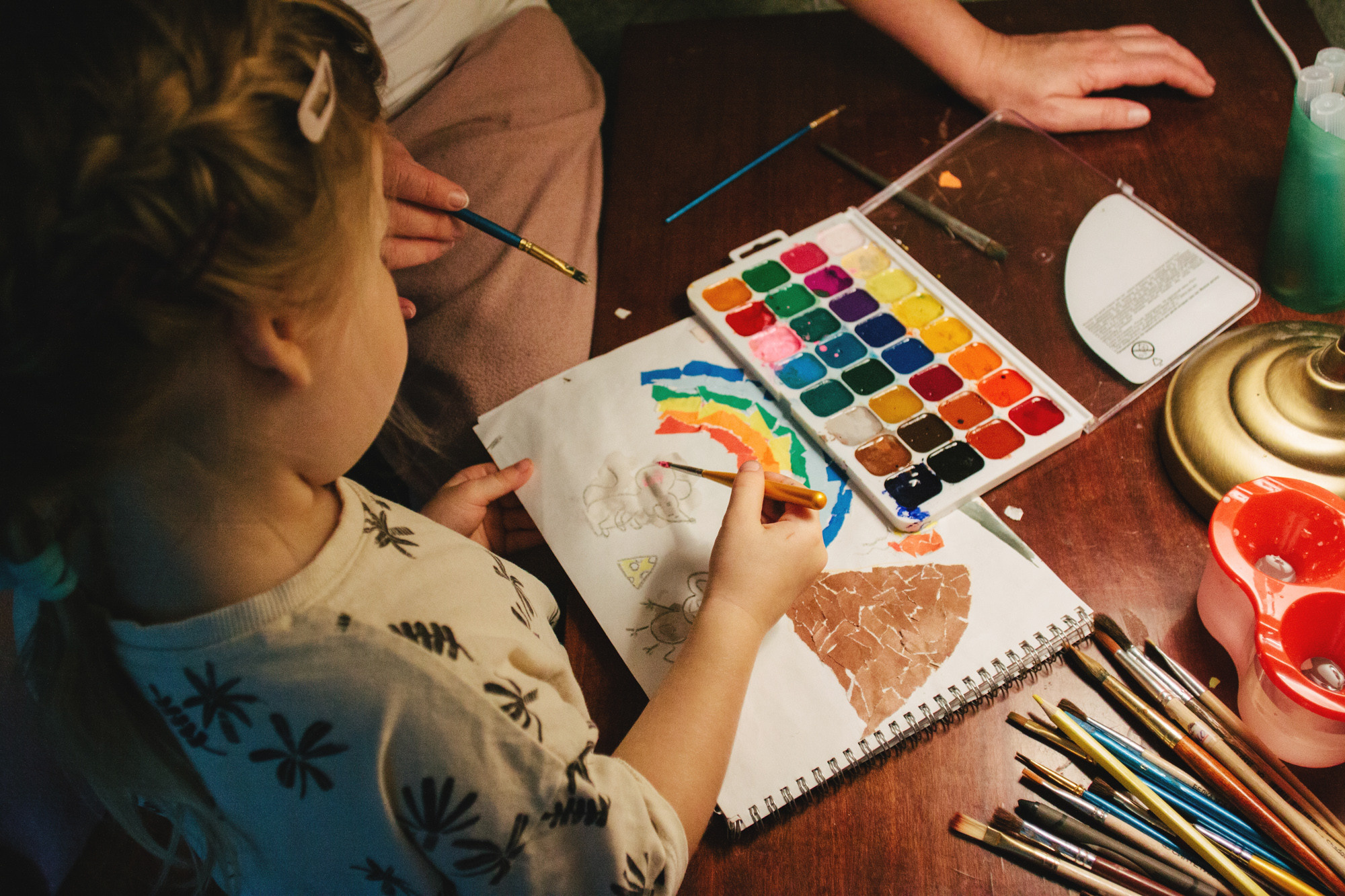 Домашняя семейная фотосессия в Симферополе с бабушкой и дедушкой. Психолог Онлайн и в Симферополе Елена Федорина