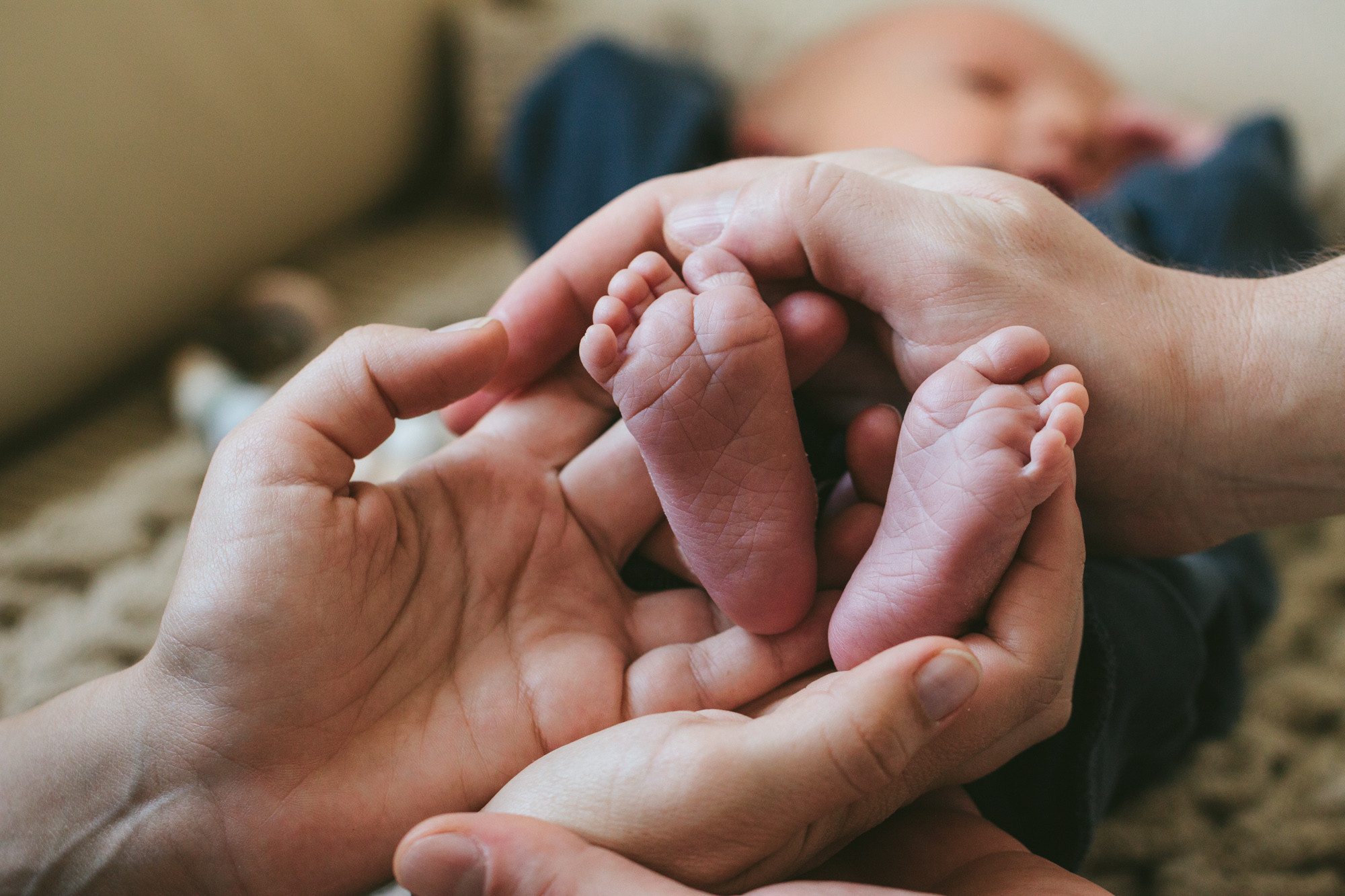 Домашняя фотосессия новорожденного малыша. Психолог Онлайн и в Симферополе Елена Федорина