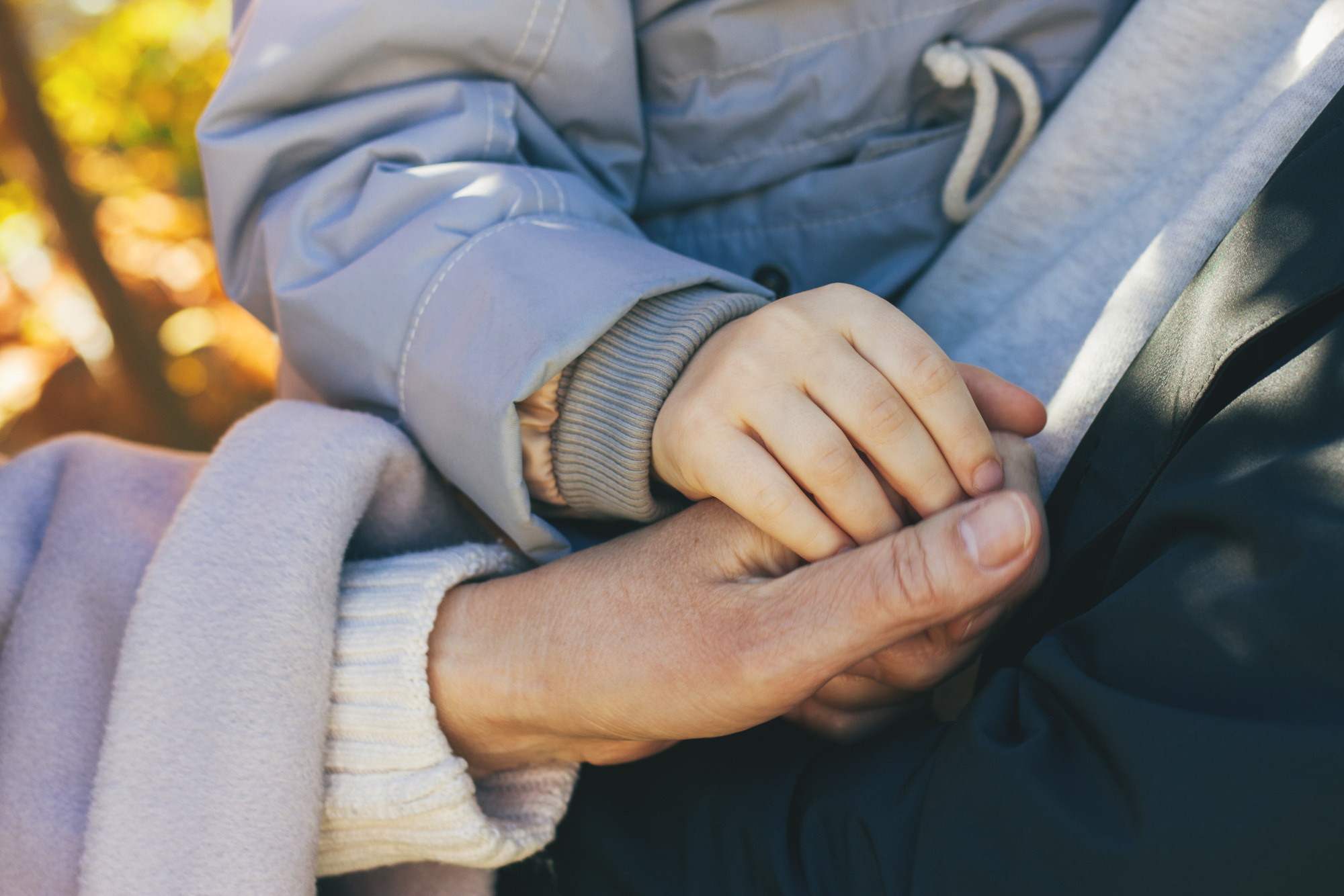 Семейная прогулочная фотосессия в Симферополе. Психолог Онлайн и в Симферополе Елена Федорина